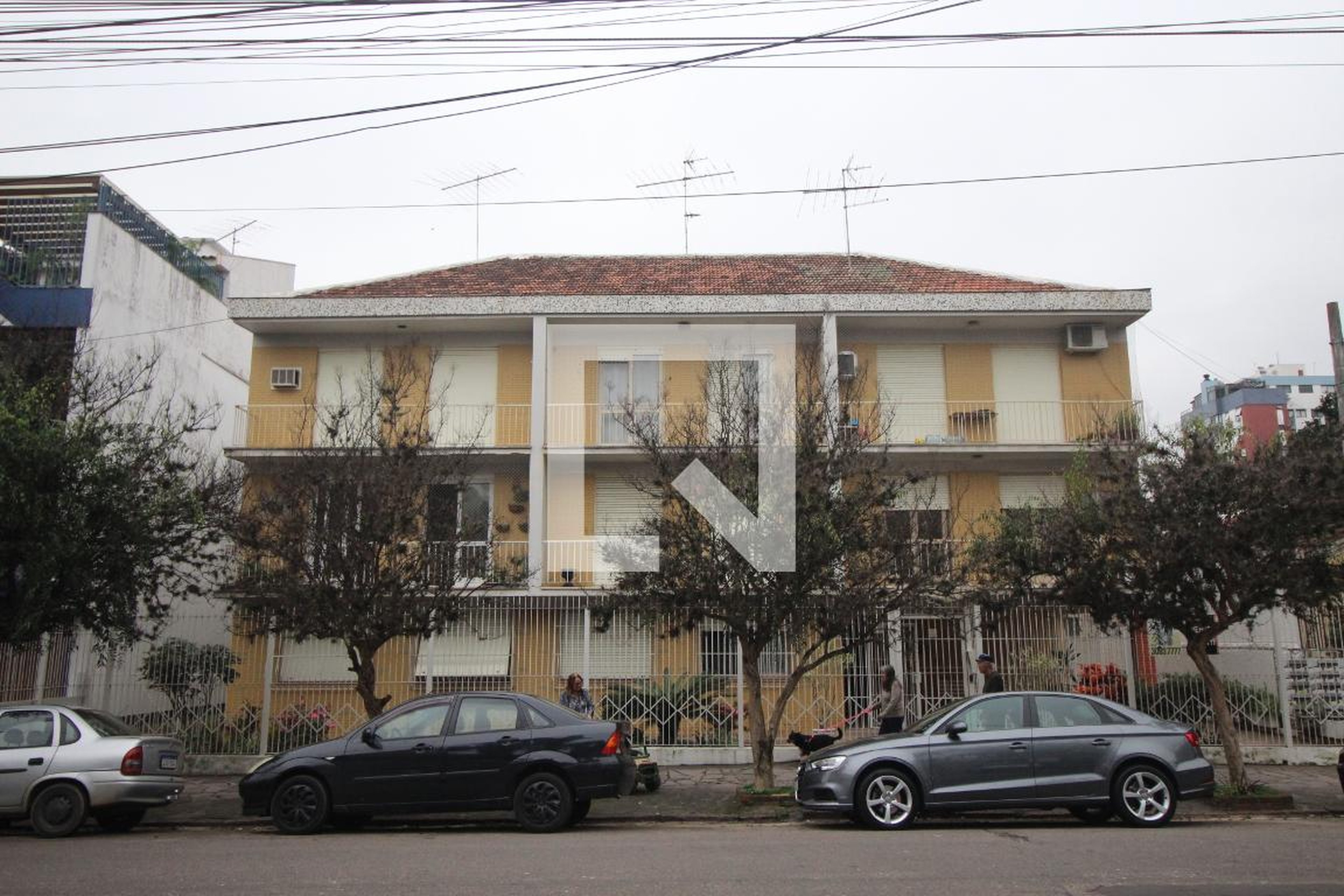 Fachada Condomínio em Rua Luzitana, 182