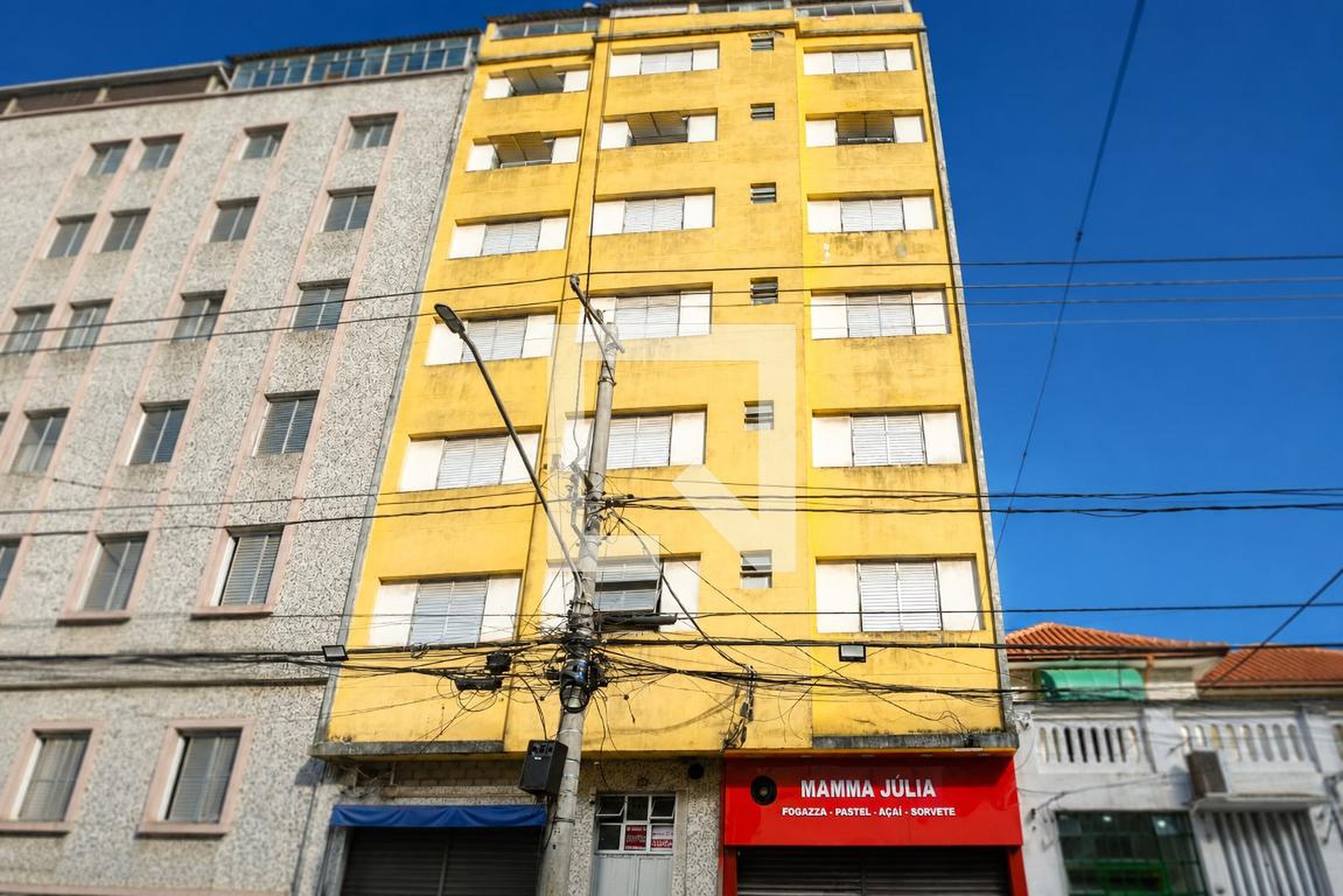 Fachada Condomínio em Rua Doutor Luís Barreto, 358
