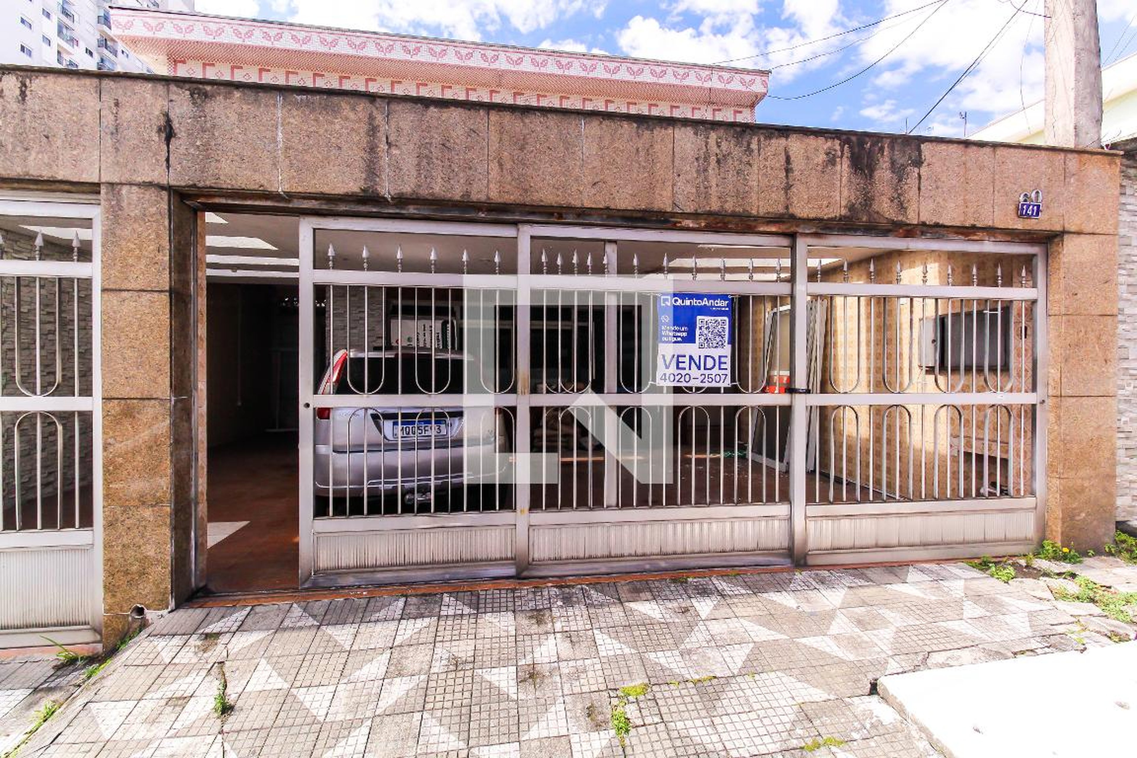 Fachada Condomínio em Rua Manoel Gomes, 141