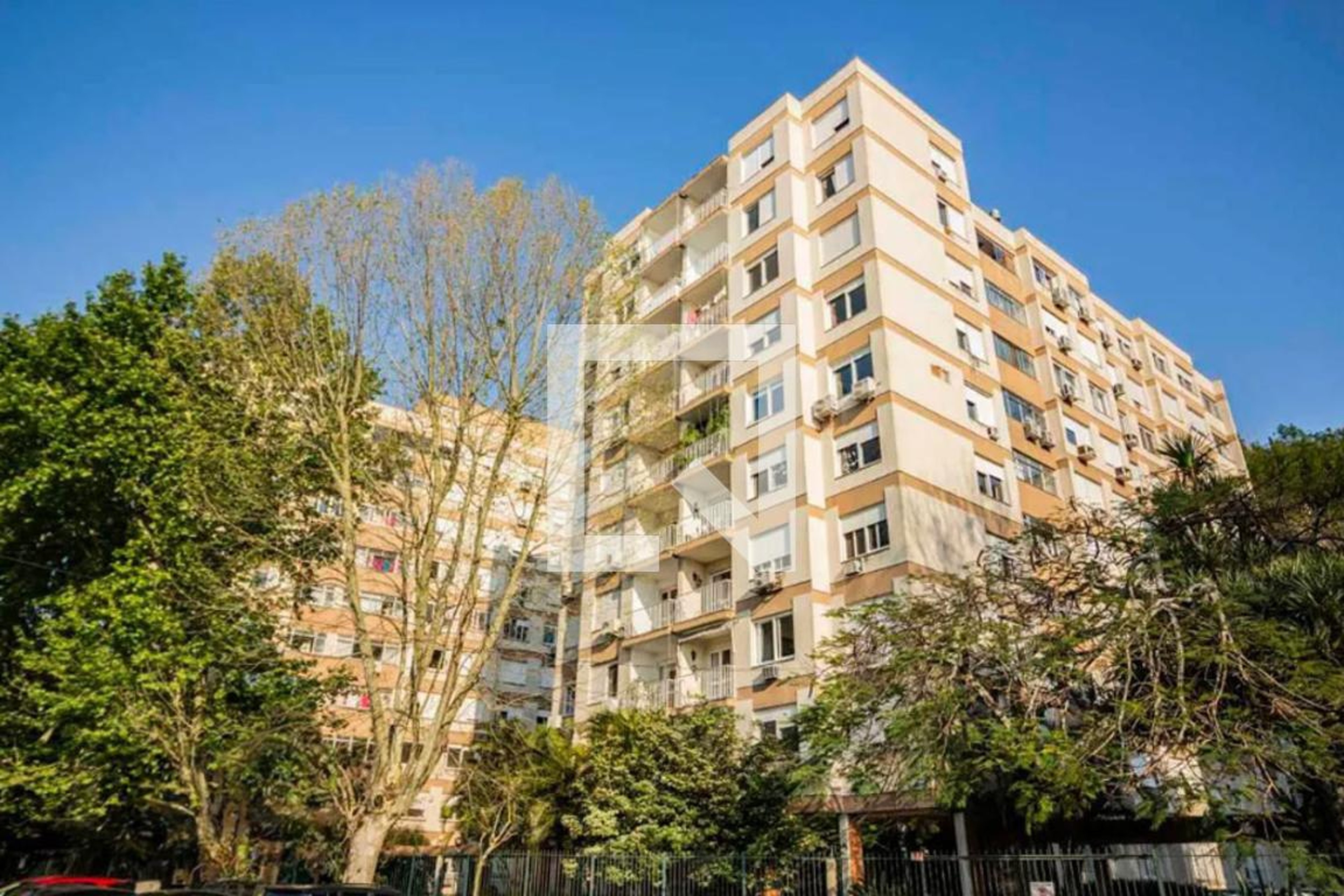 Fachada Condomínio Poente da Vila Veleiros