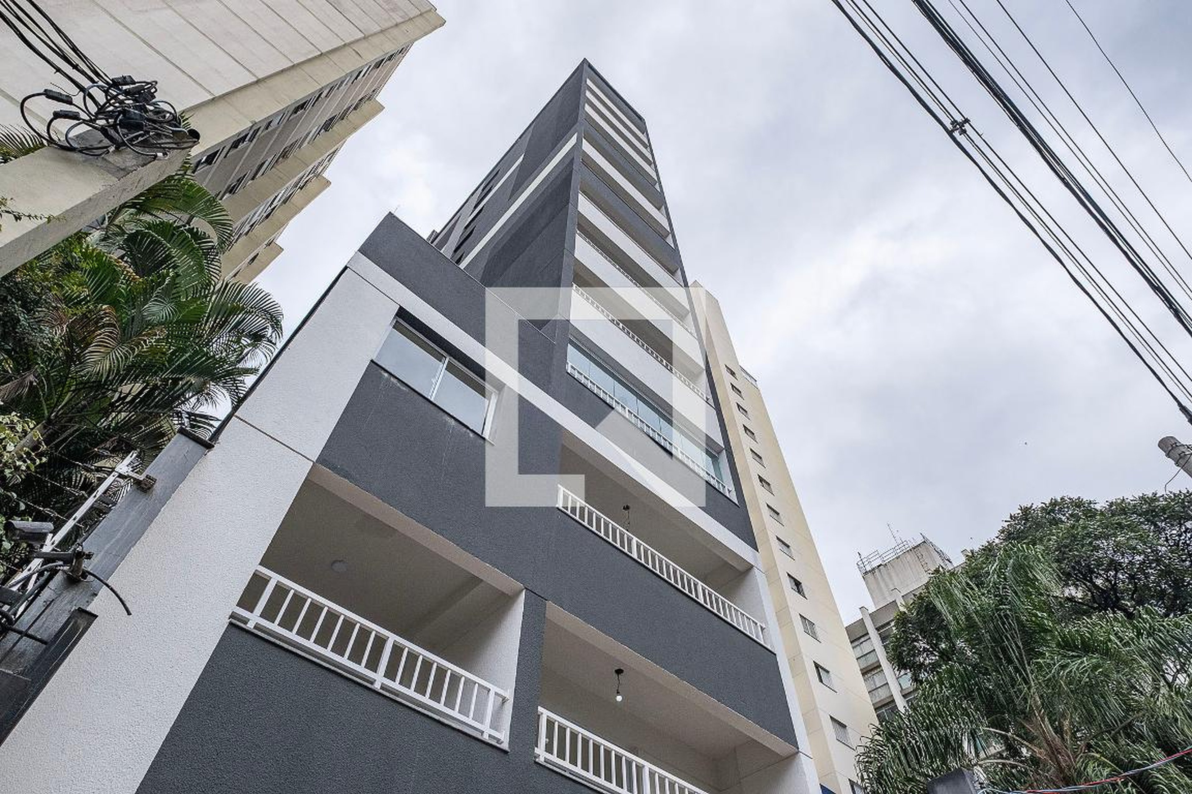 Fachada Condomínio Metrocasa Paulista