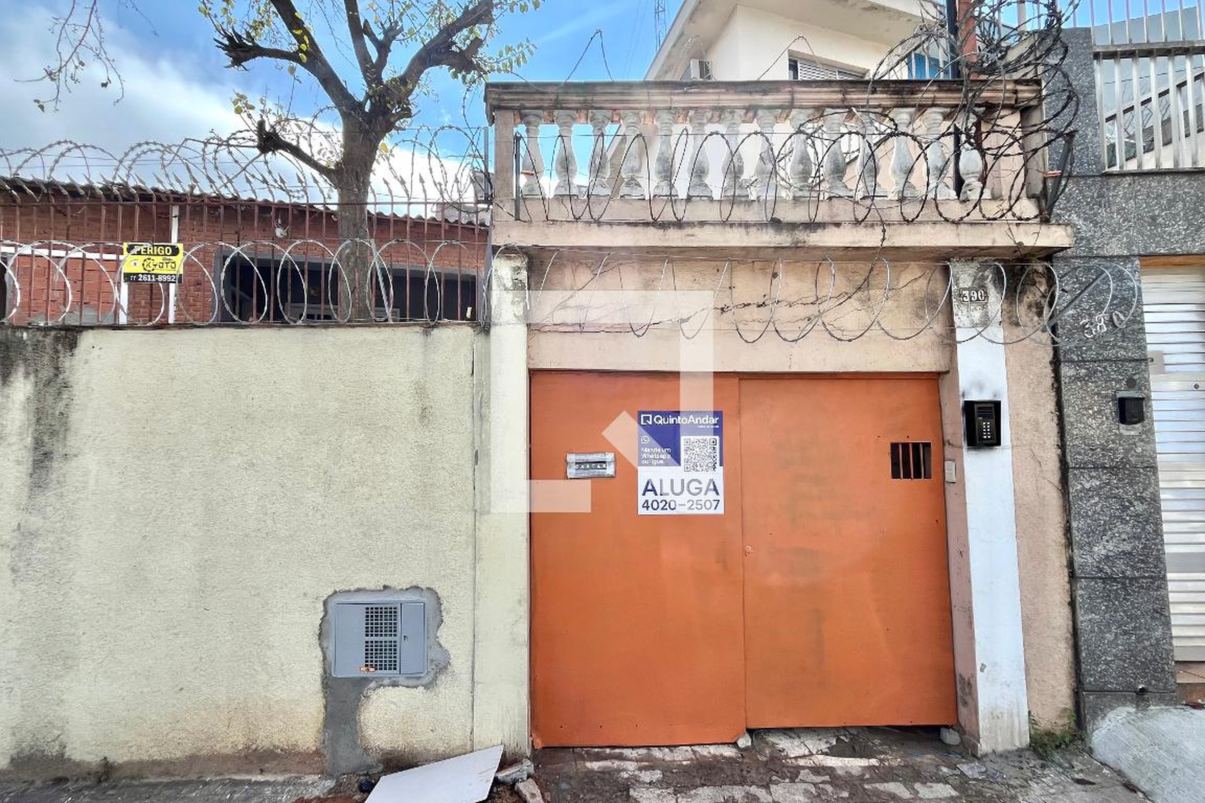 Fachada Condomínio Casa 390