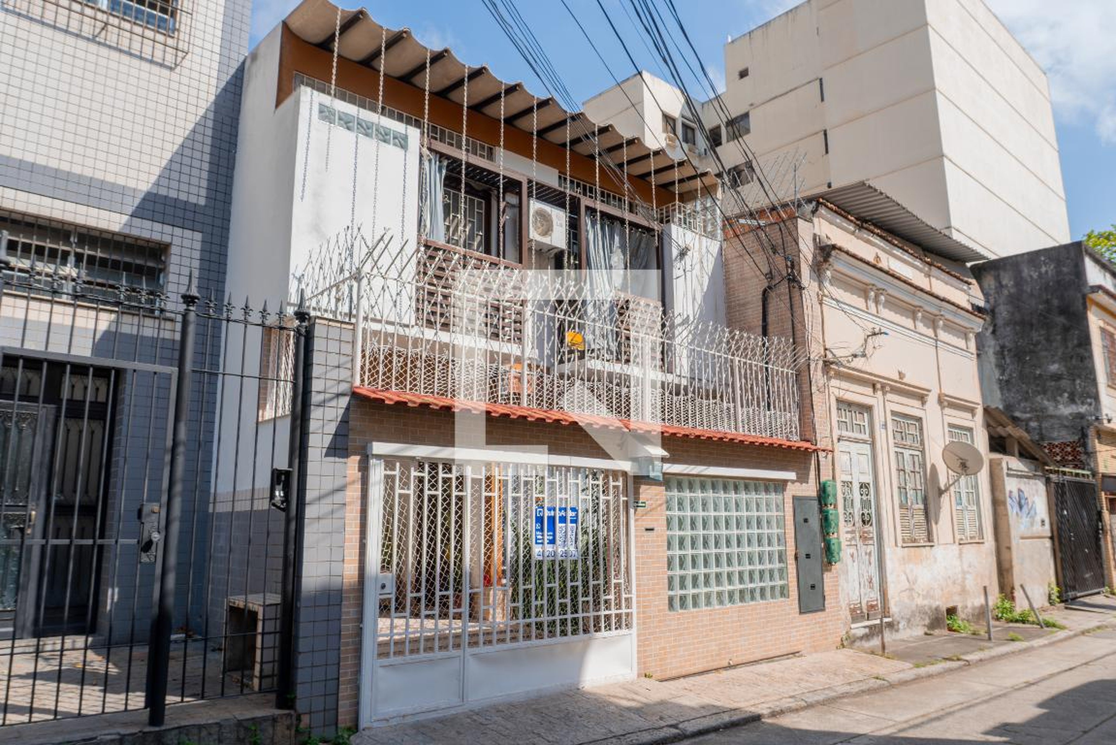 Fachada Condomínio em Travessa Matilde, 14