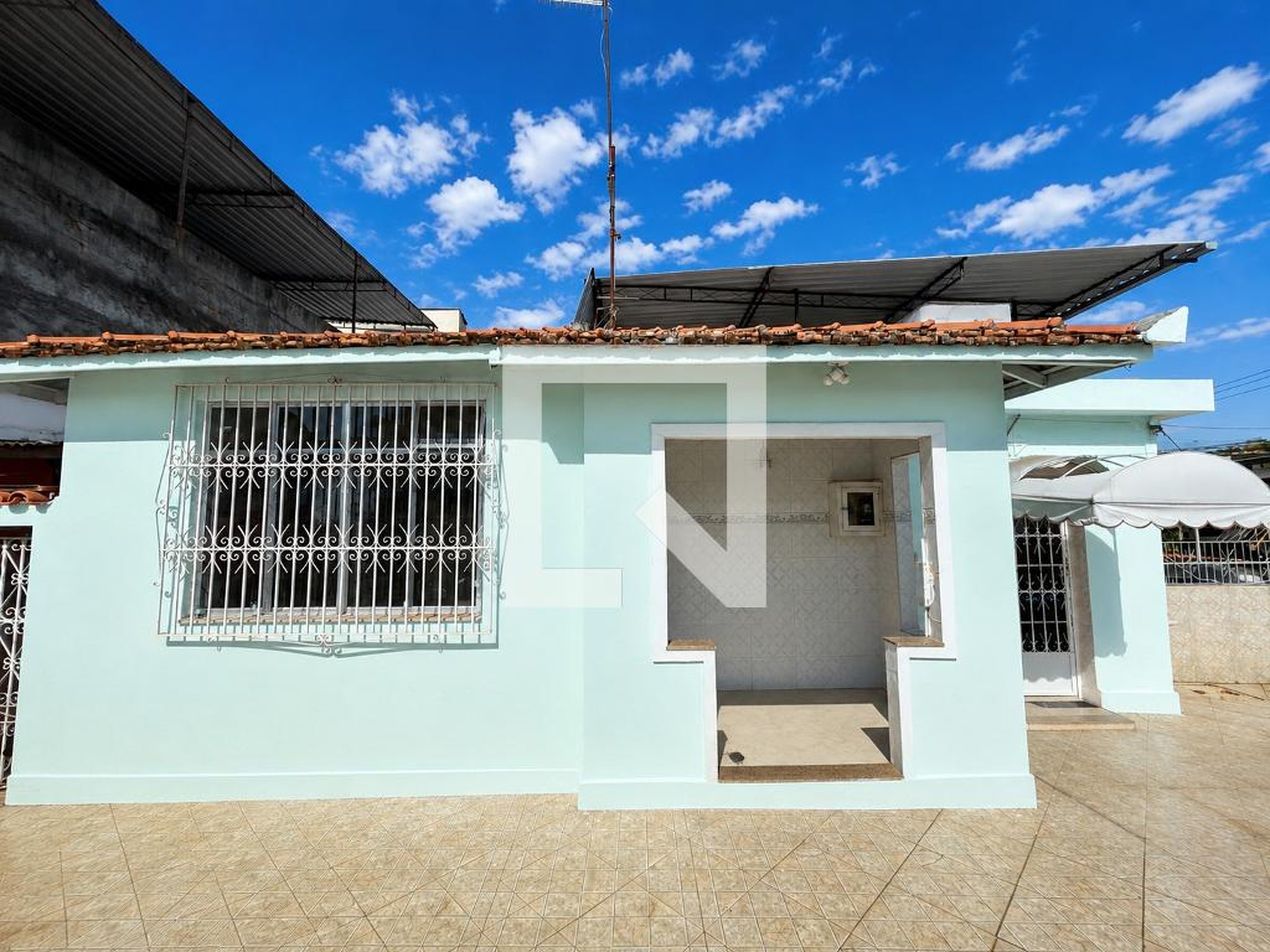 Fachada Condomínio em Rua Manuel de Souza, 95