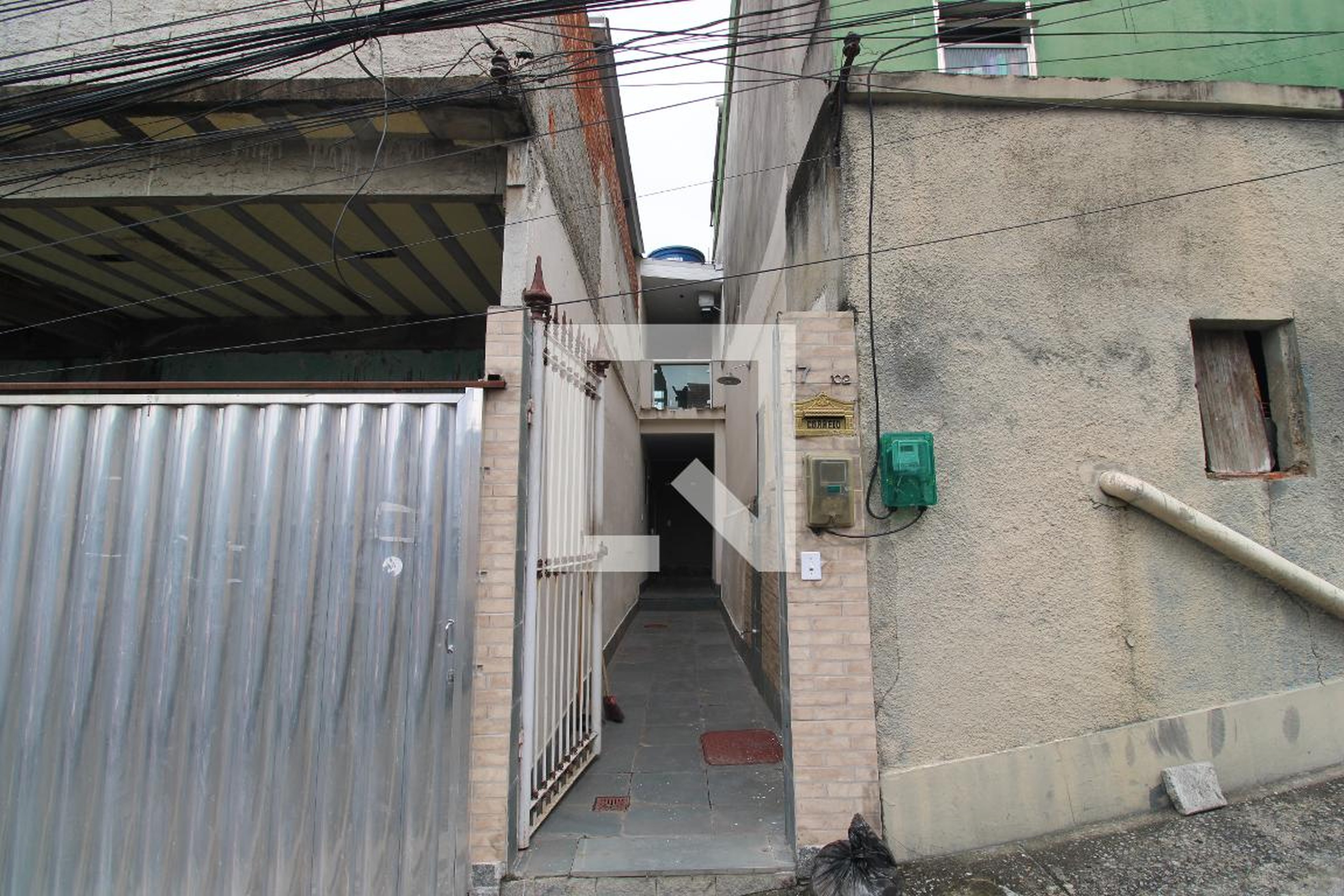 Fachada Condomínio em Estrada do Guerenguê, 1064