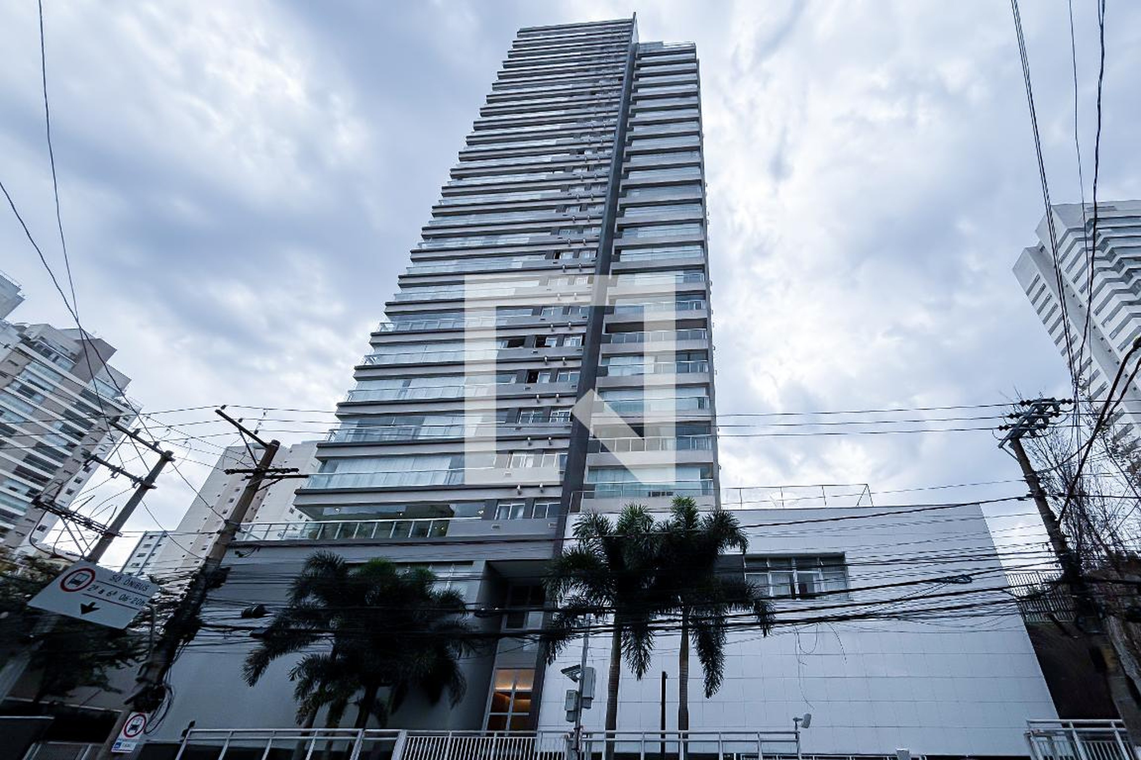 Fachada Condomínio Edição Pinheiros