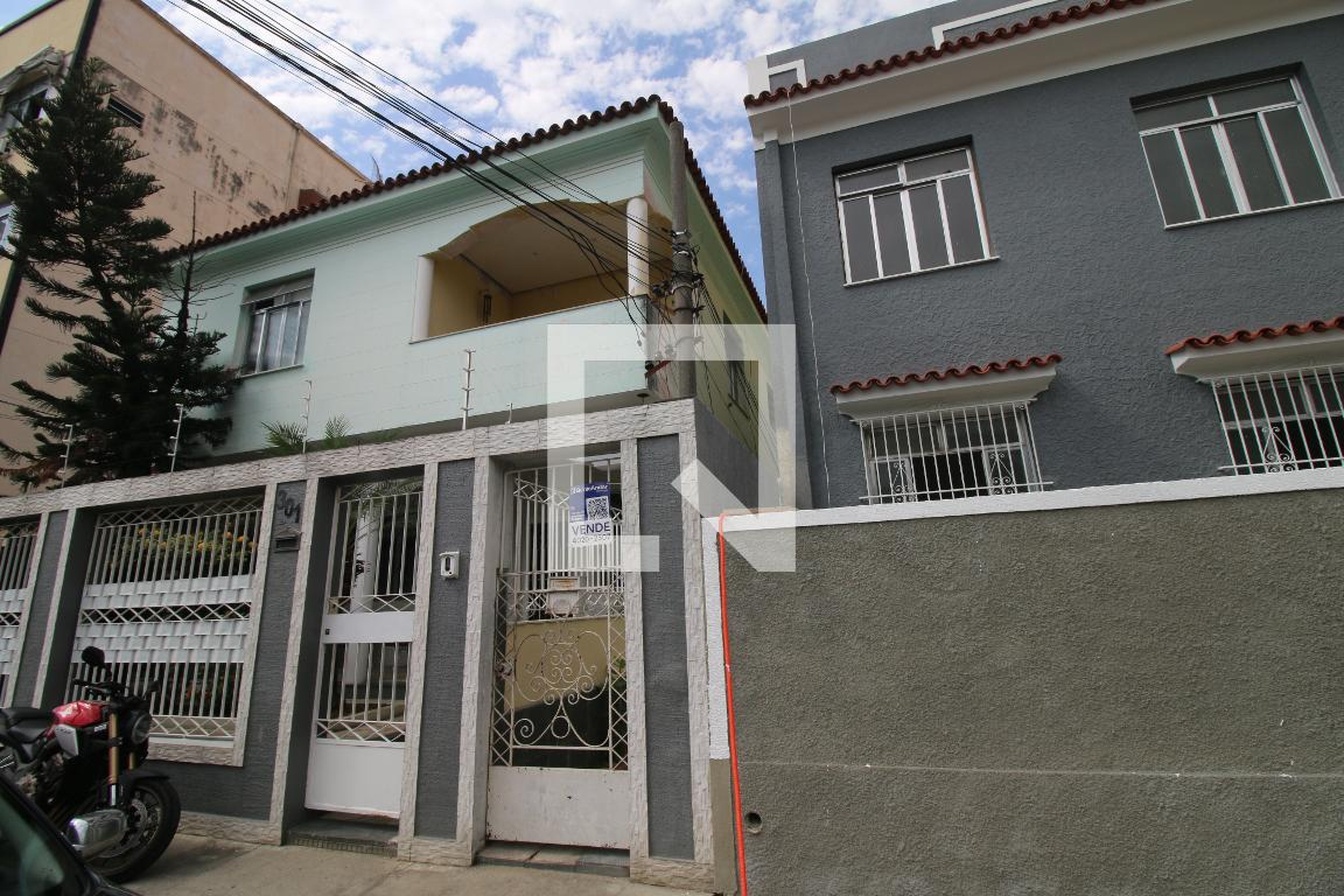 Fachada Condomínio em Rua Galvani, 301