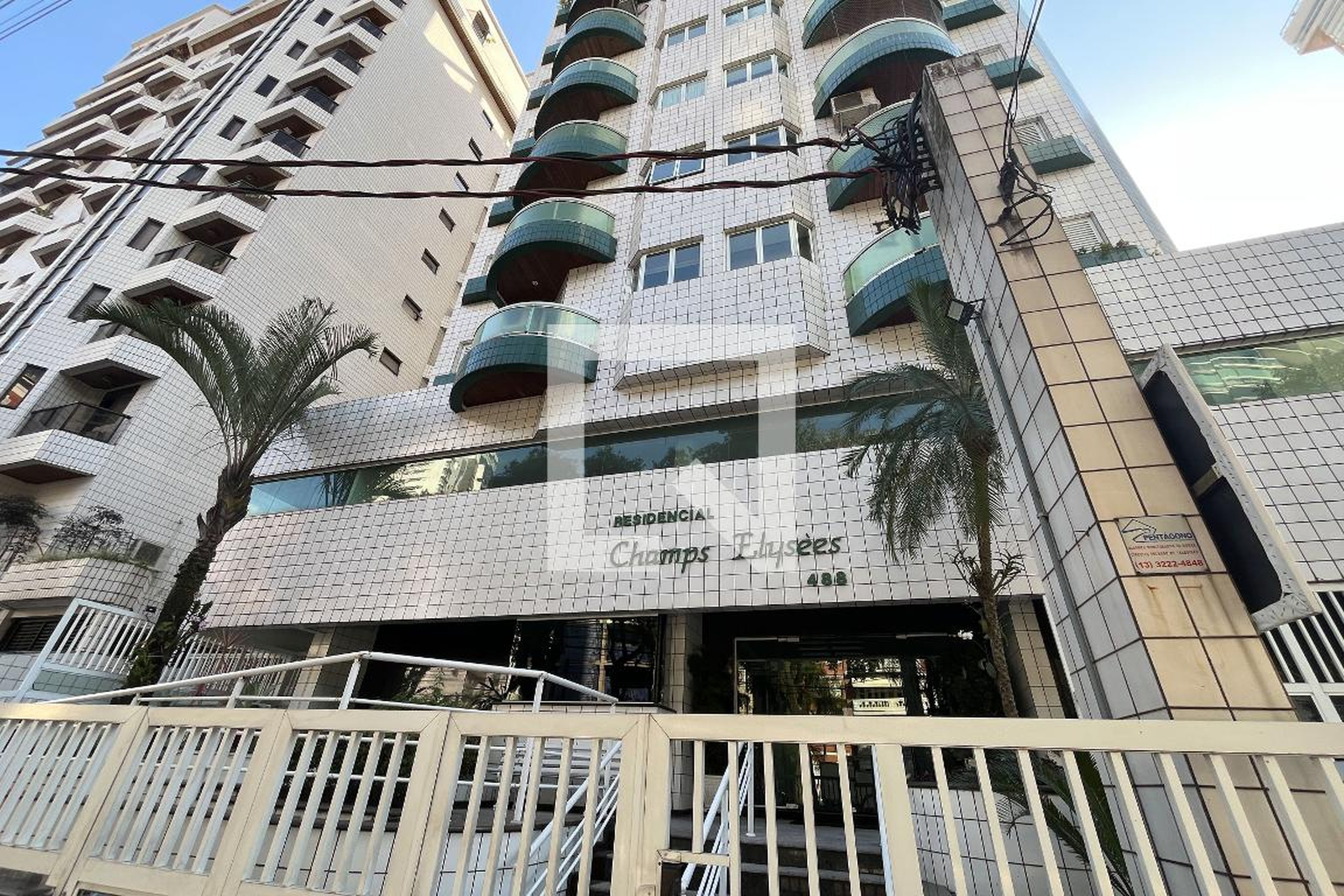 Fachada Condomínio em Avenida Washington Luís, 488