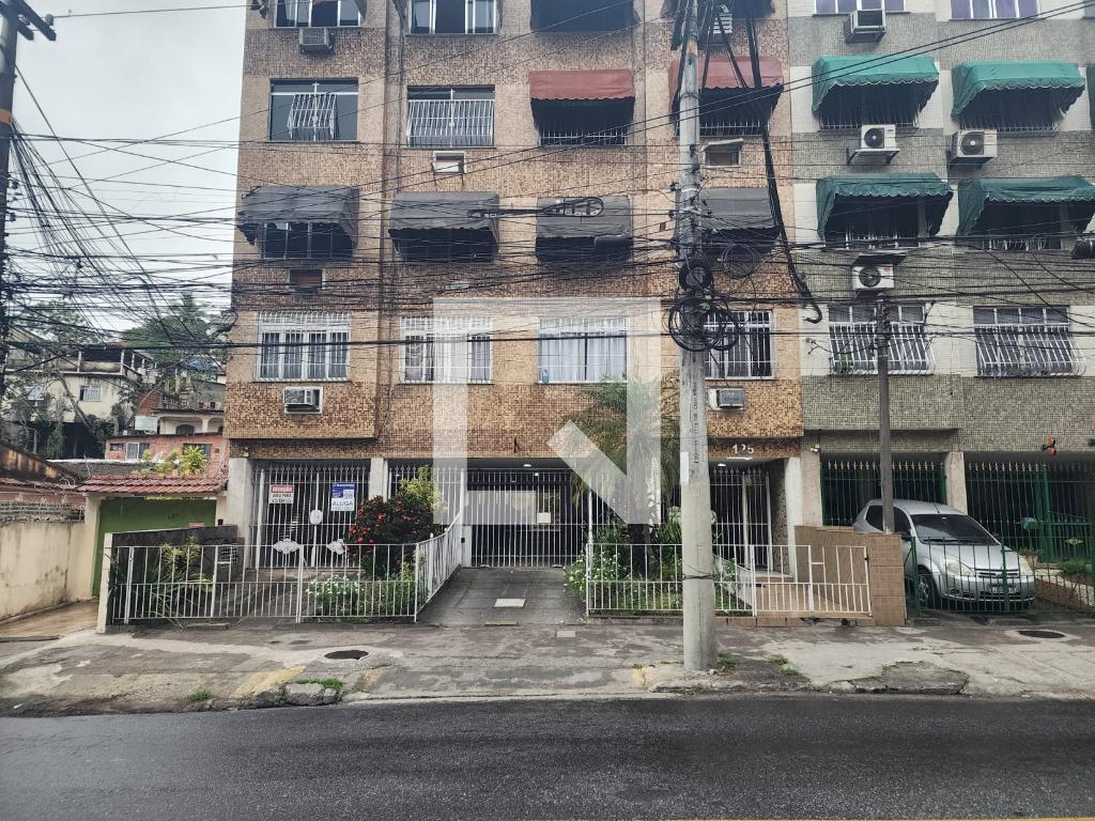 Fachada Condomínio em Rua Salvatori, 125