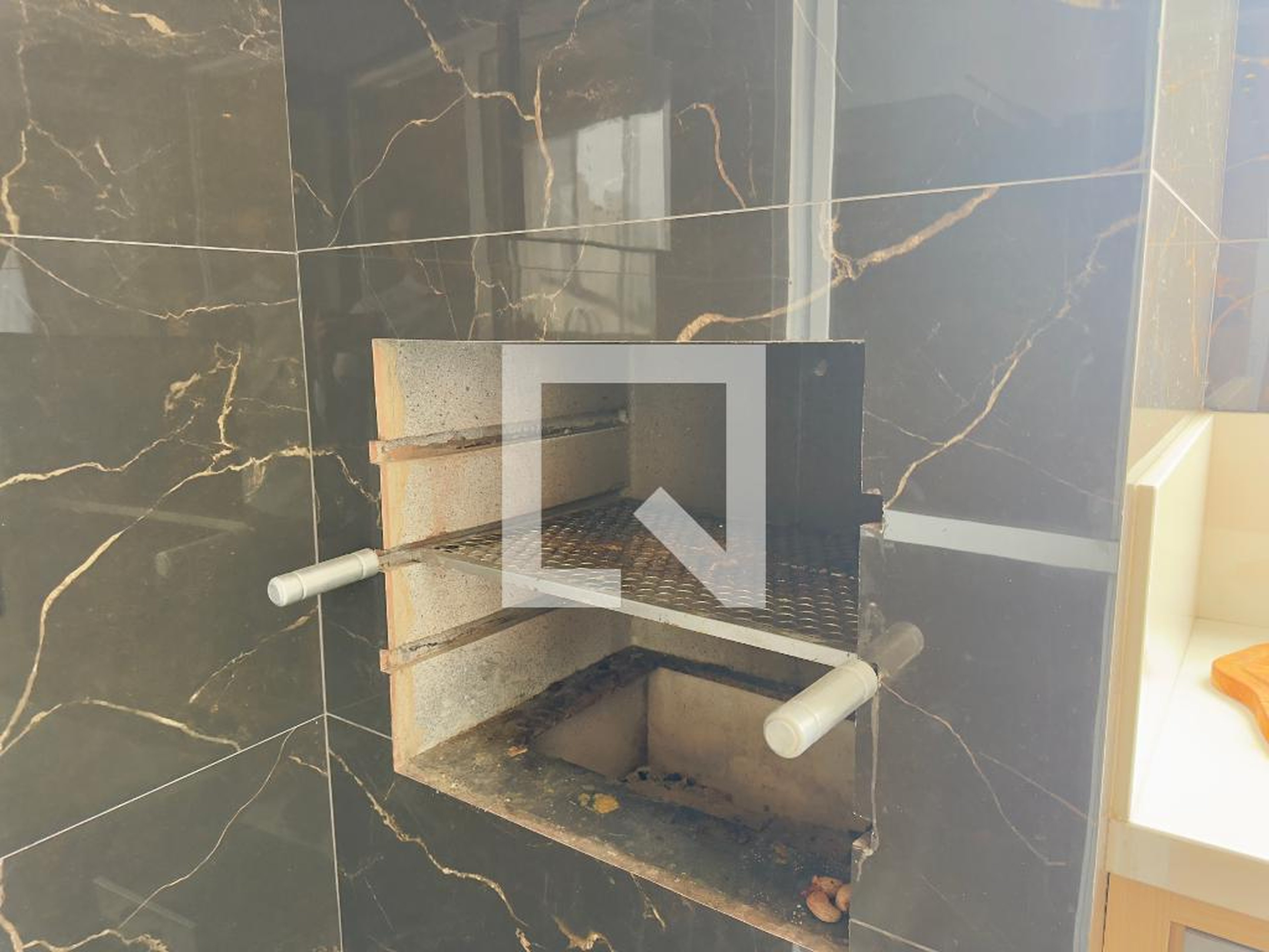 Churrasqueira Condomínio em Rua João Bueno, 273