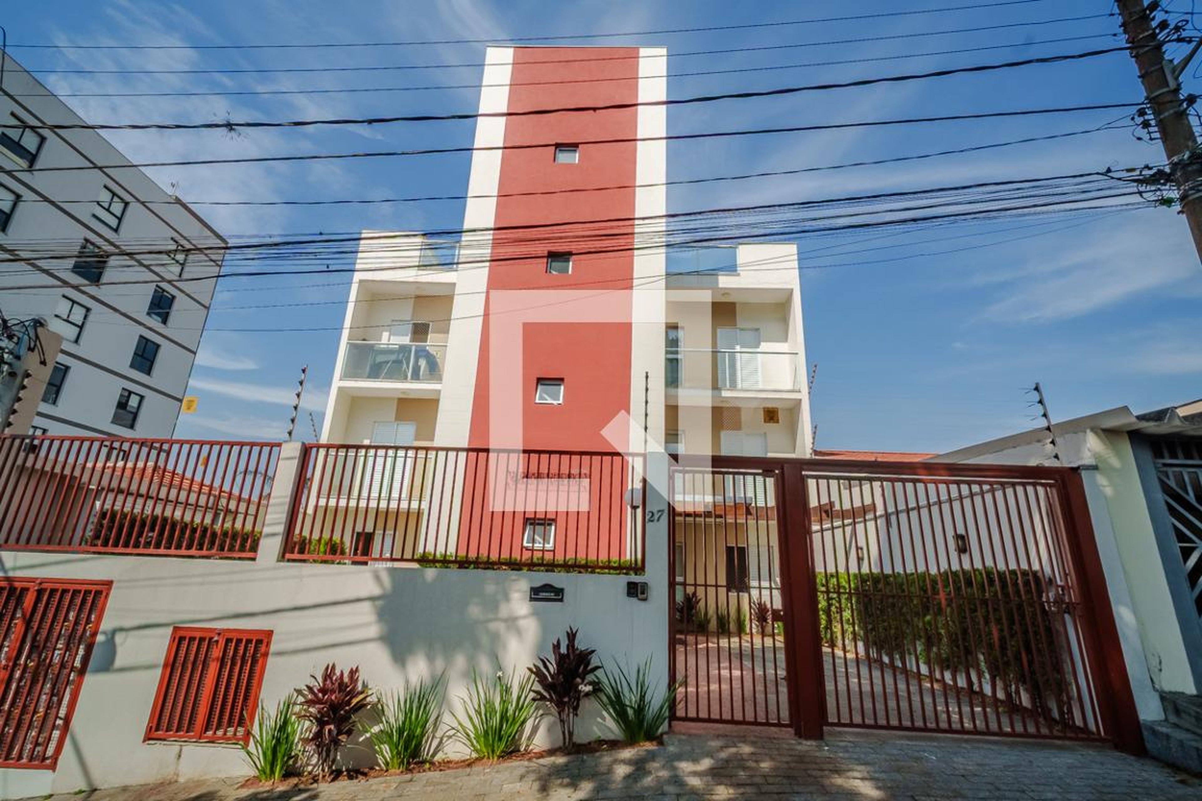 Fachada Condomínio Burgueman