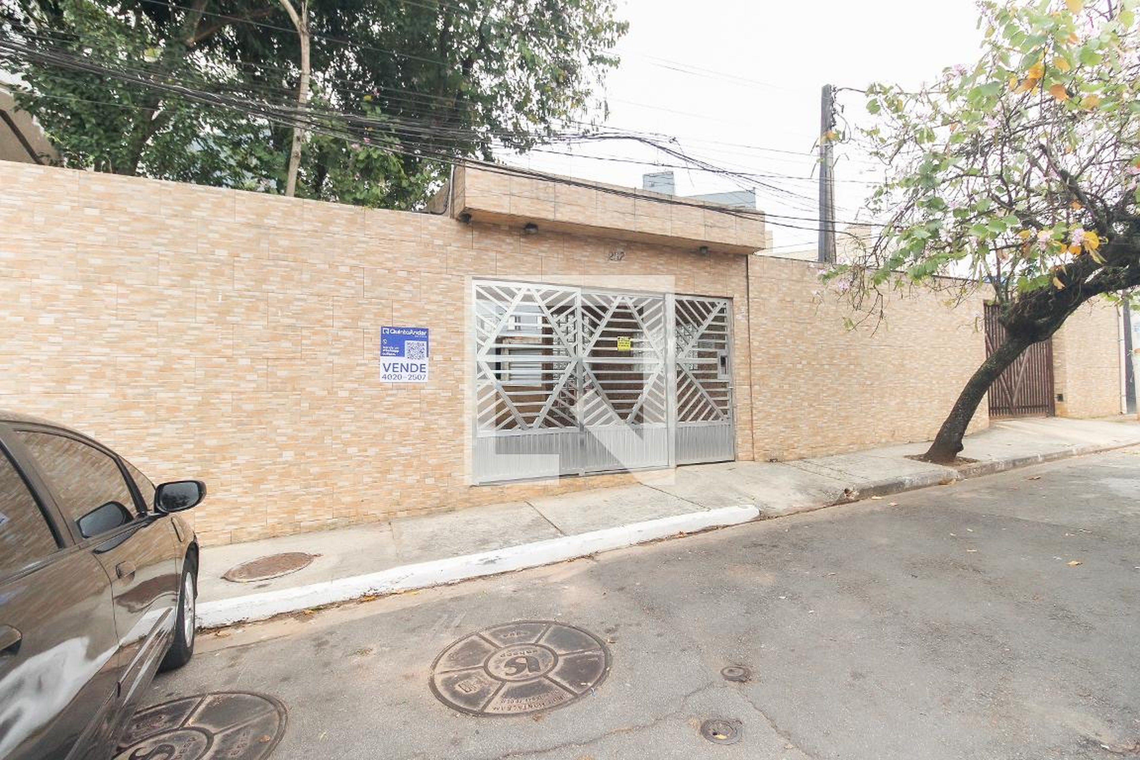 Fachada do Prédio Condomínio em Rua Alfredo Ricci, 287