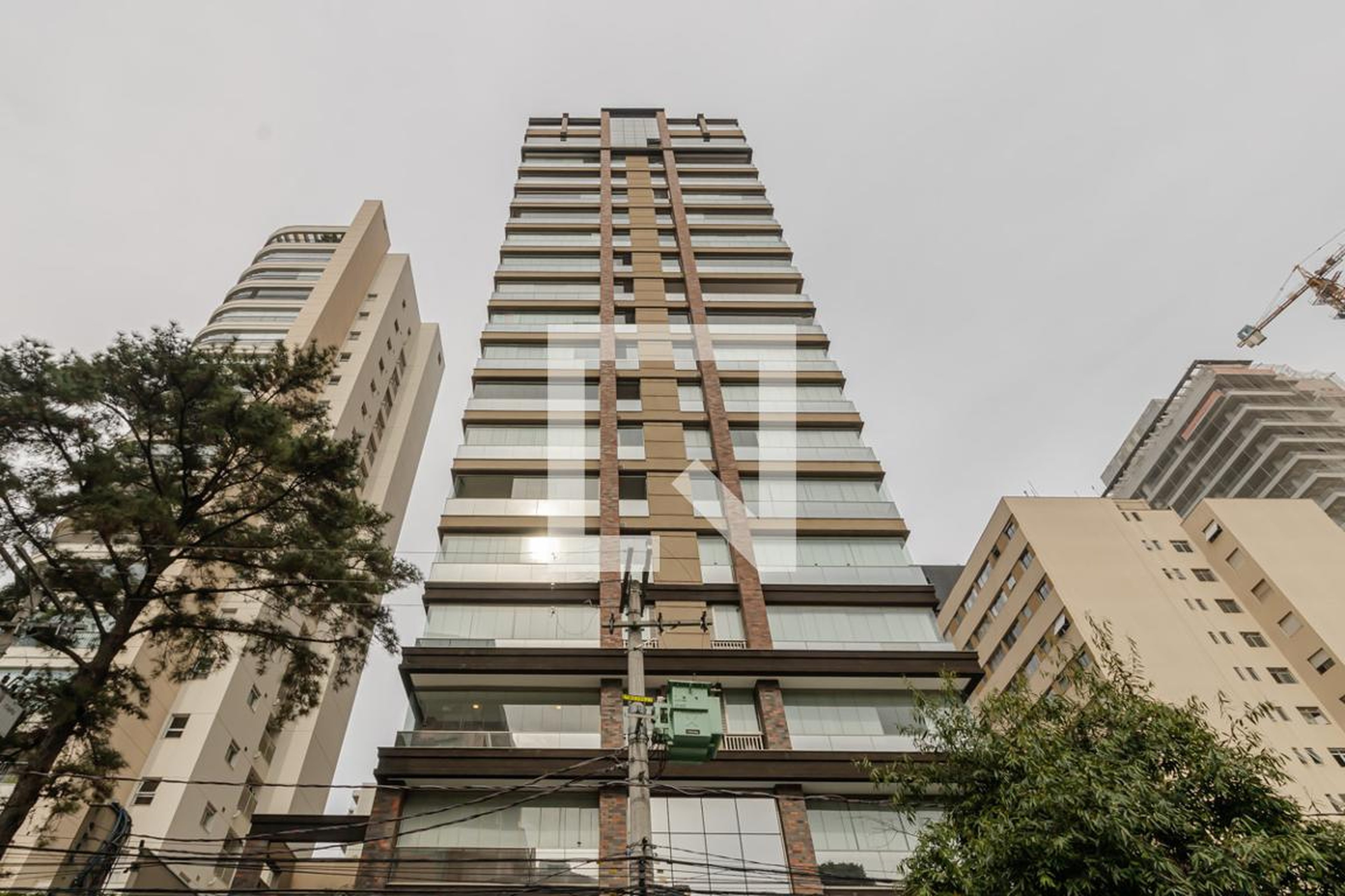 Fachada Condomínio Etern Ibirapuera