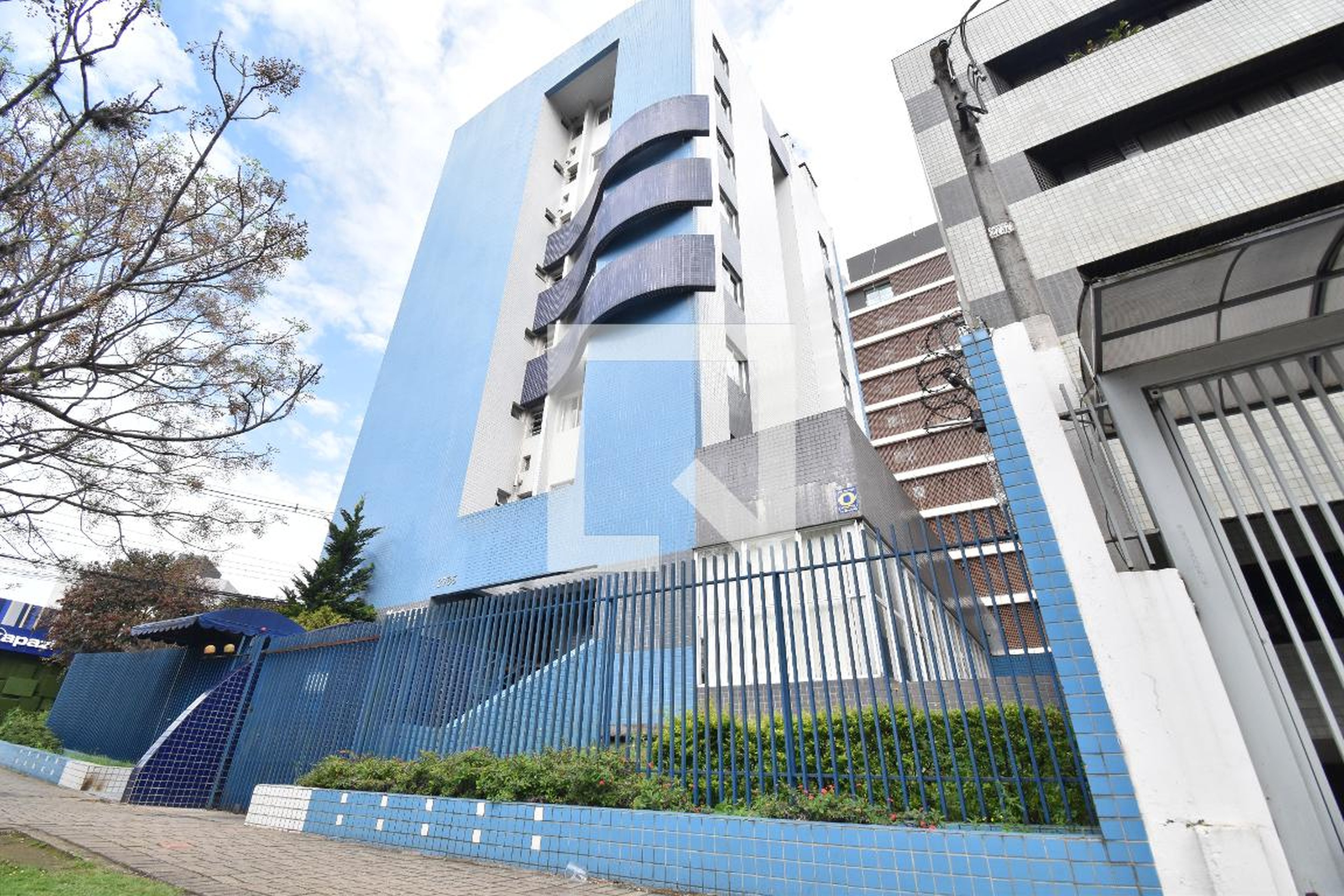 Fachada do Prédio Condomínio em Rua Desembargador Motta, 2735