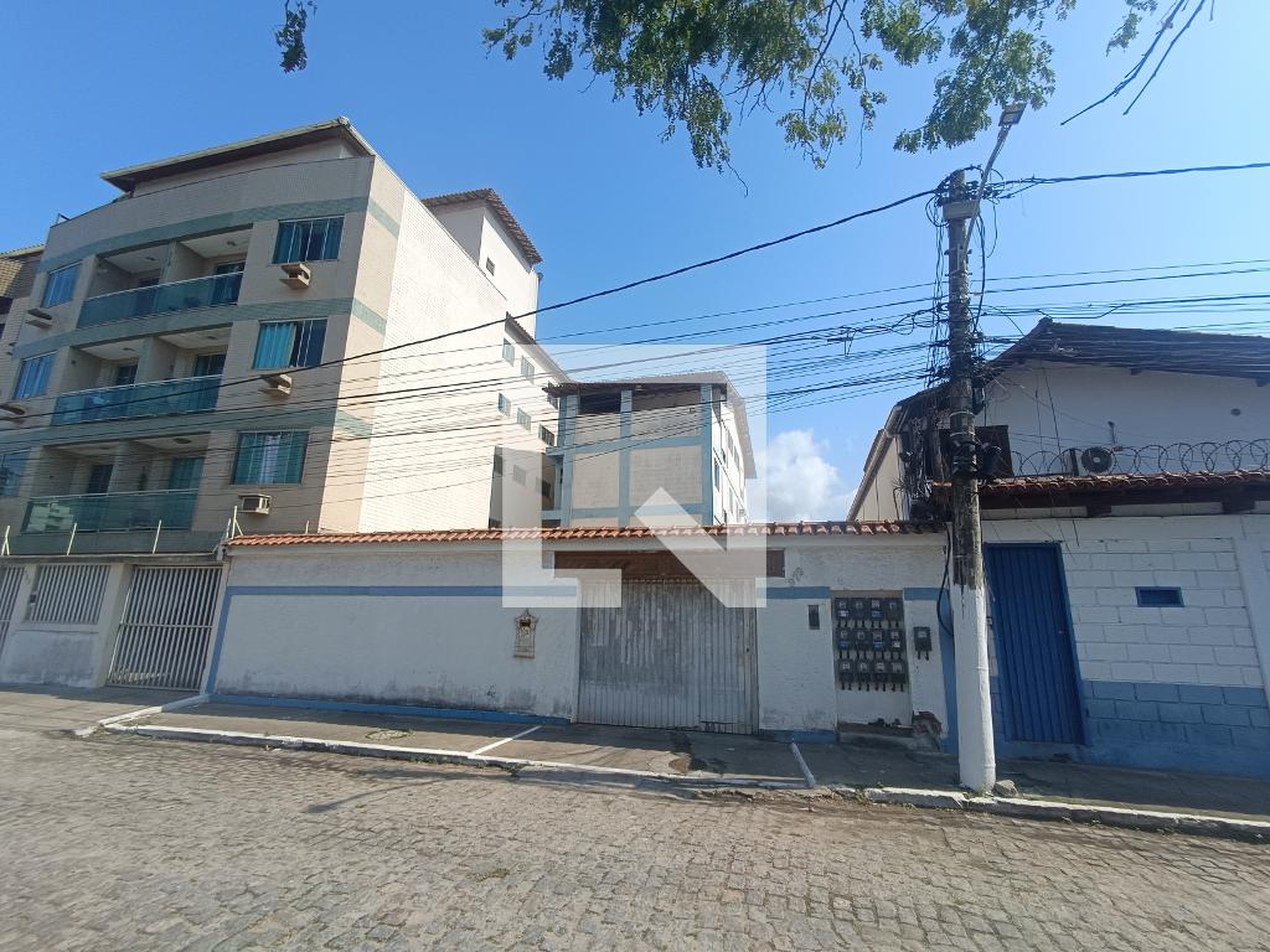FACHADA Condomínio em Rua Otávio Laurindo de Azevedo, 972