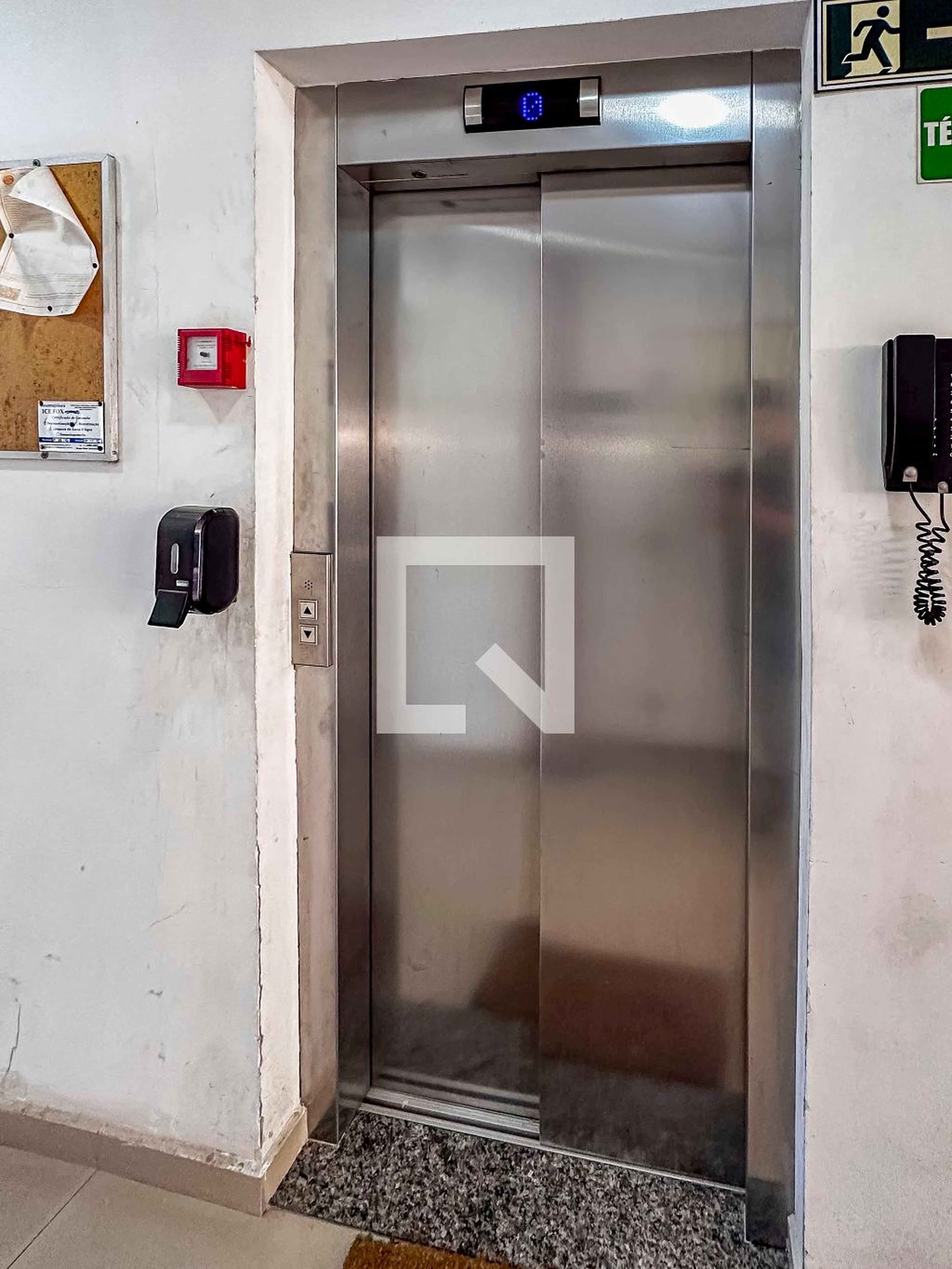 Elevador - Residencial Helena