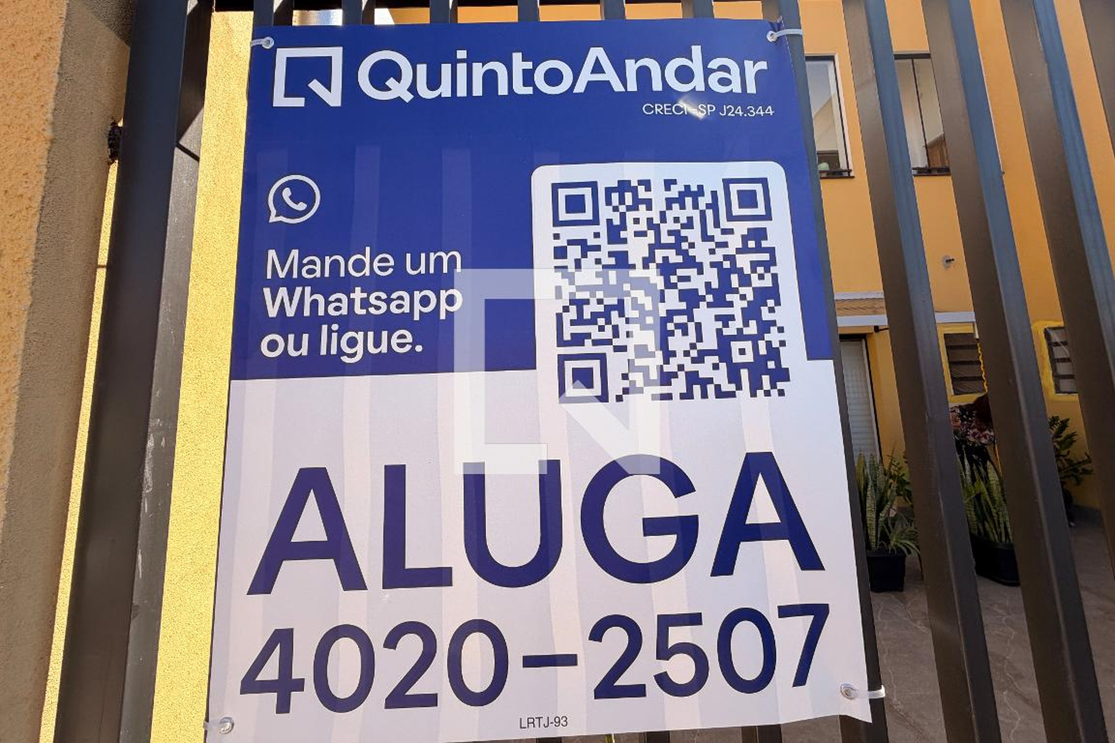Fachada Residencial Beit Chai