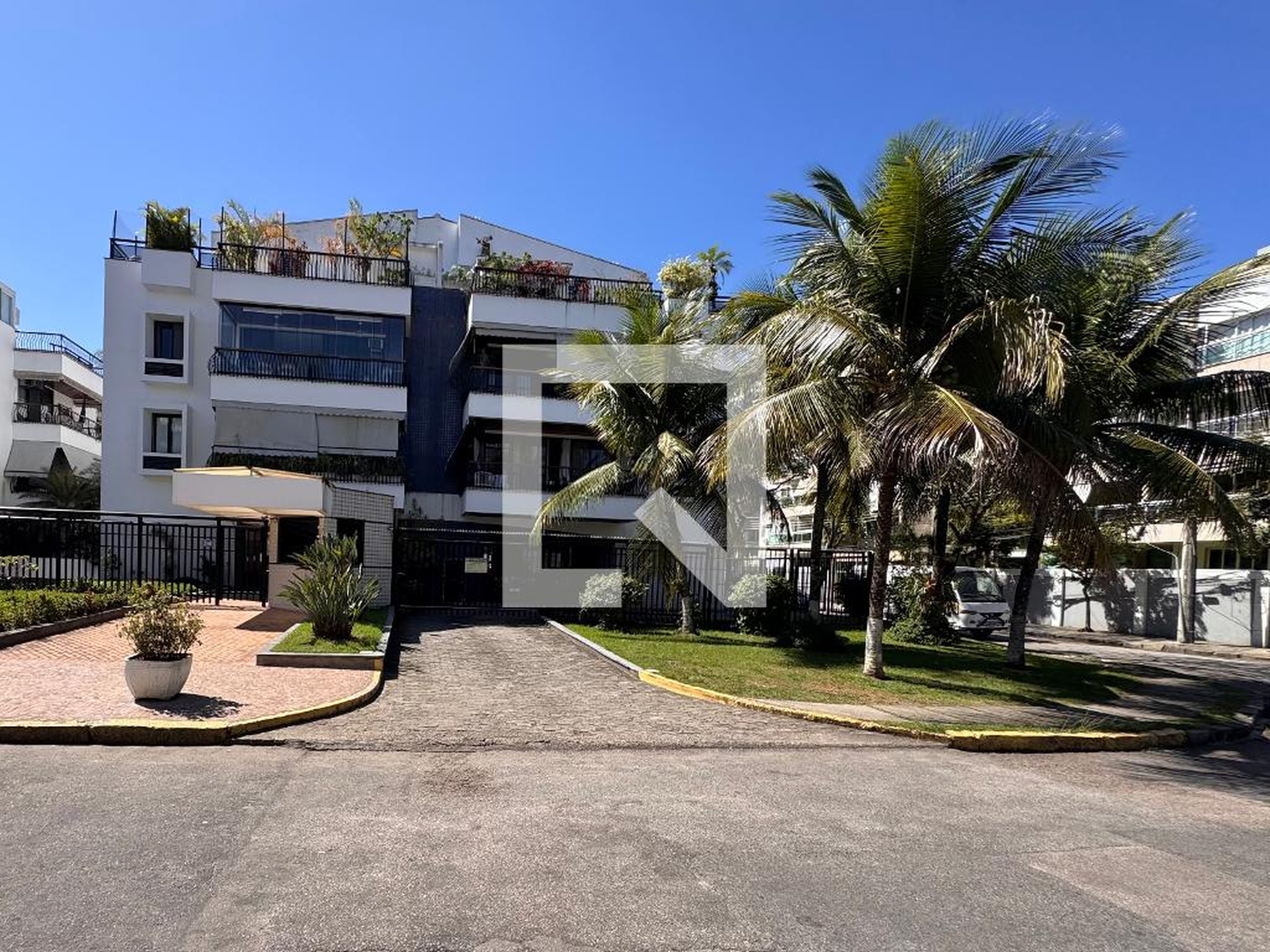 Fachada Condomínio em Rua General Orlando Geisel, 2281