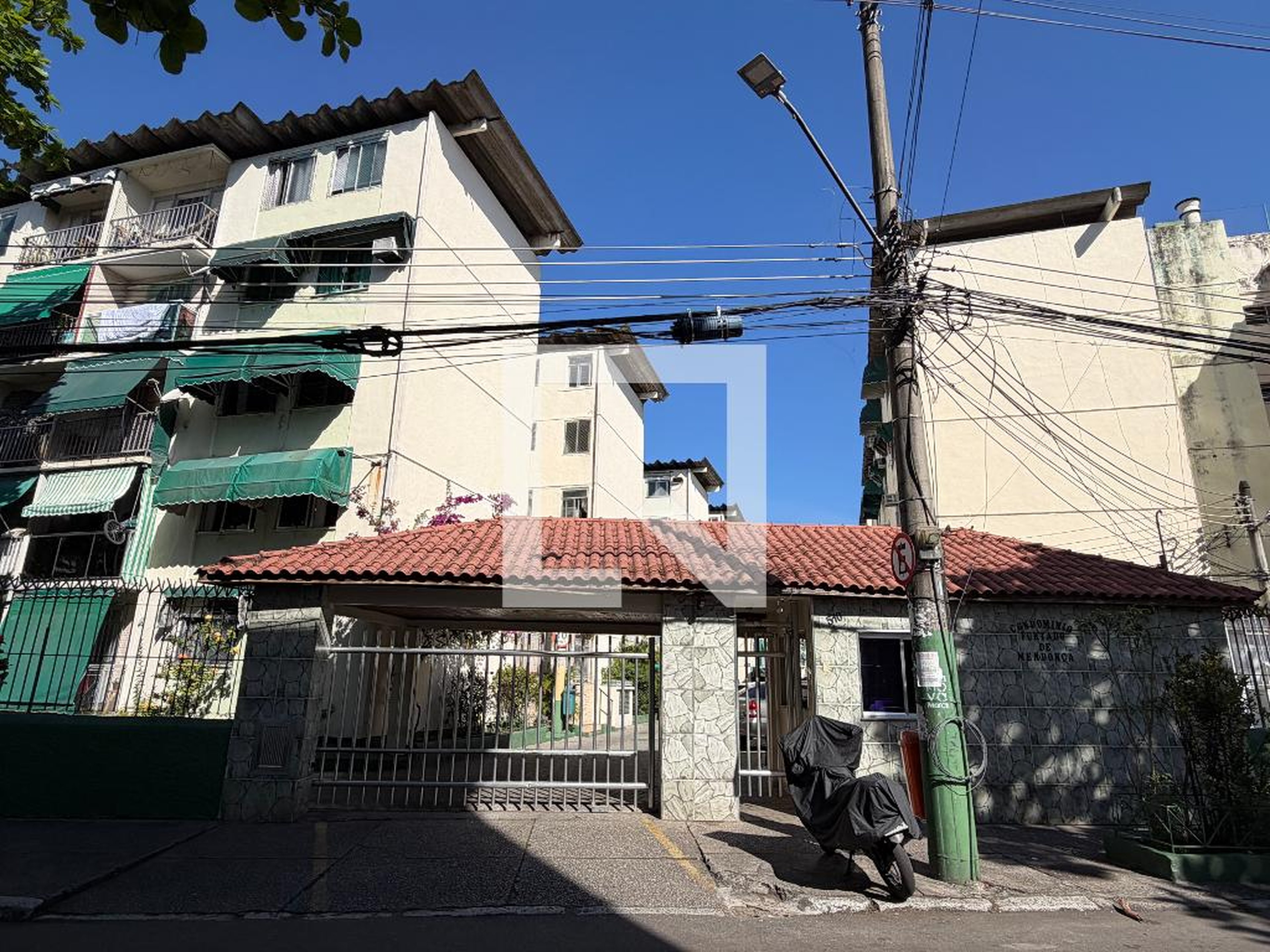 Fachada Condomínio Furtado de Mendonca