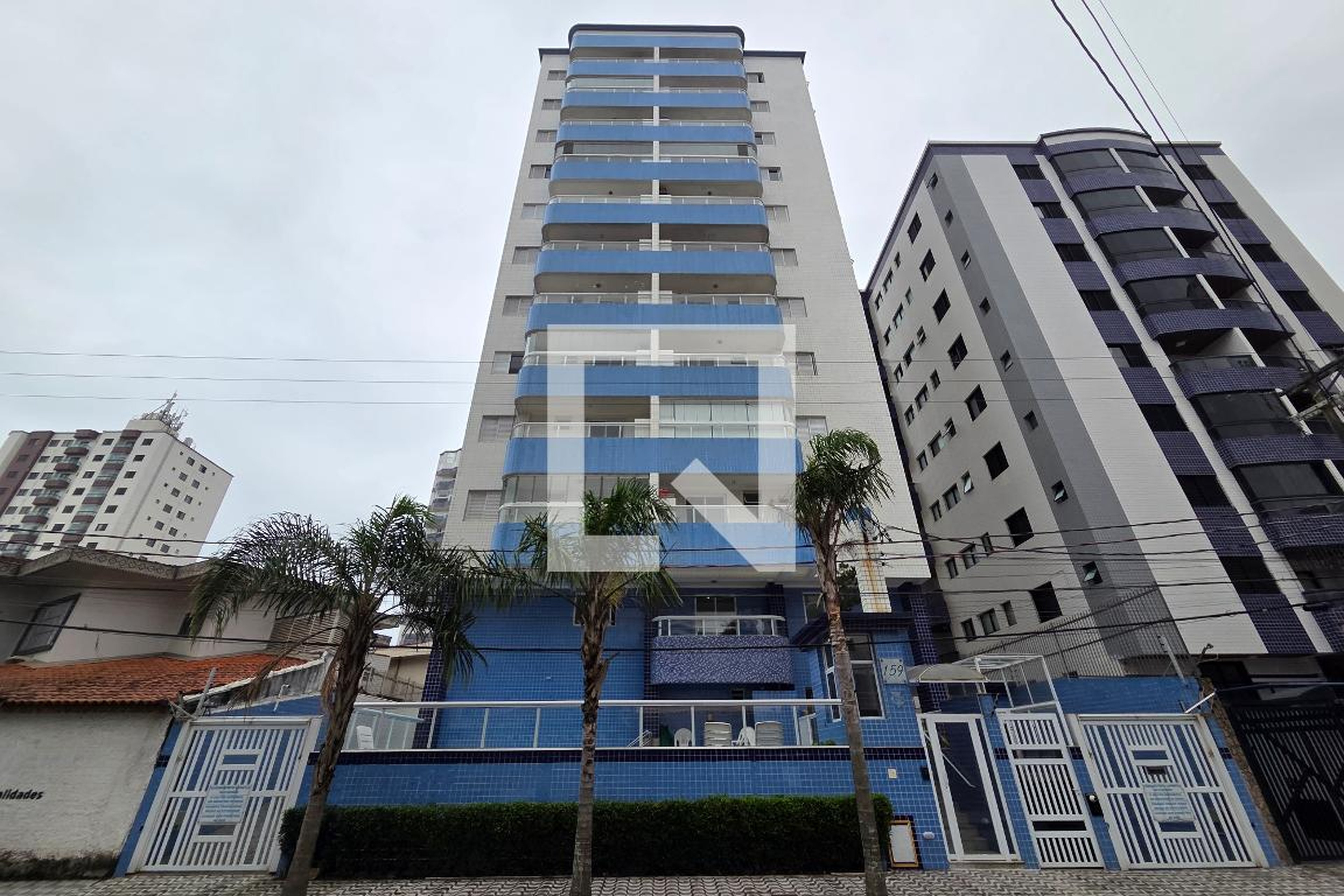 Fachada Condomínio Heloisa Lima