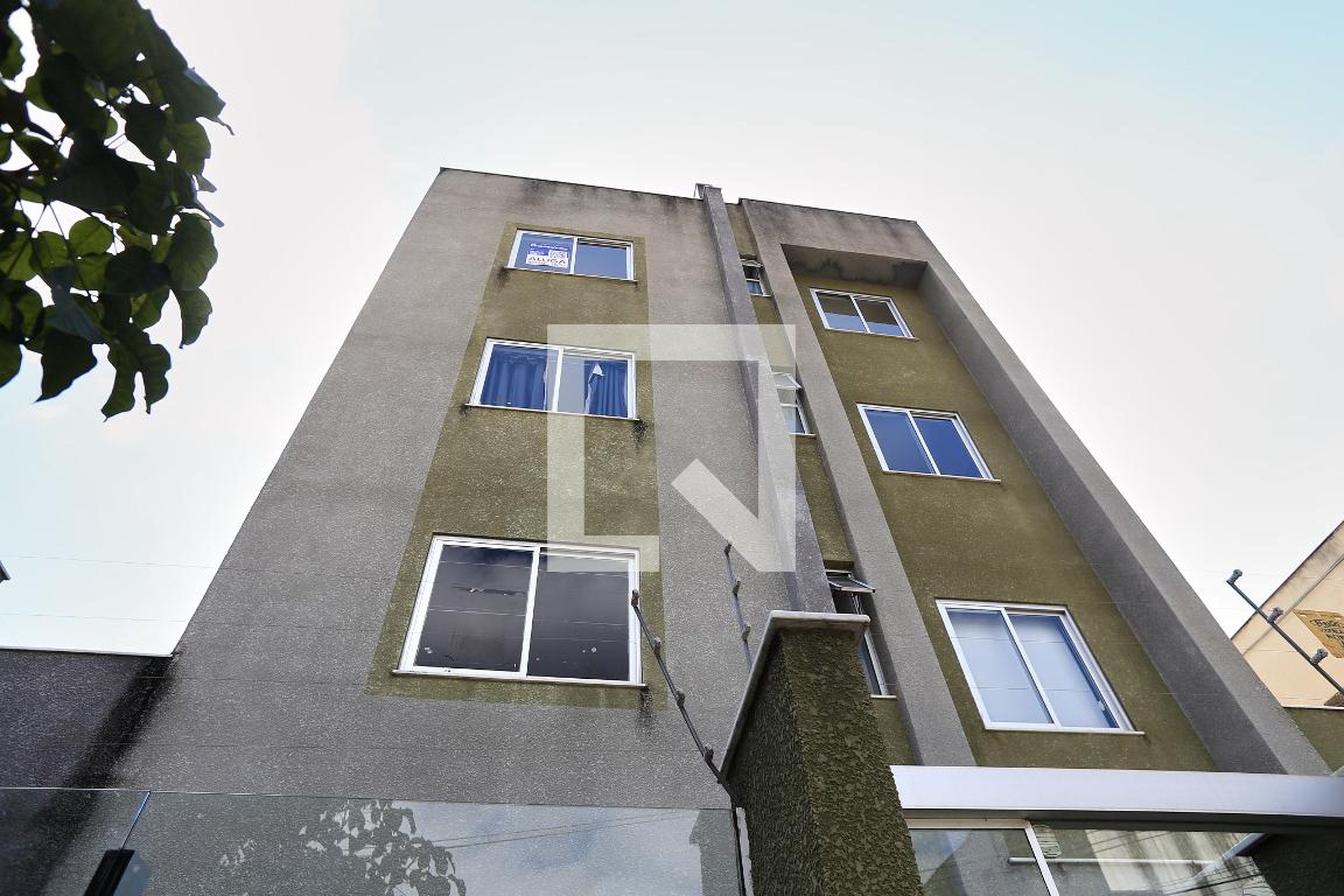 Fachada Condomínio em Rua General Tibúrcio, 163