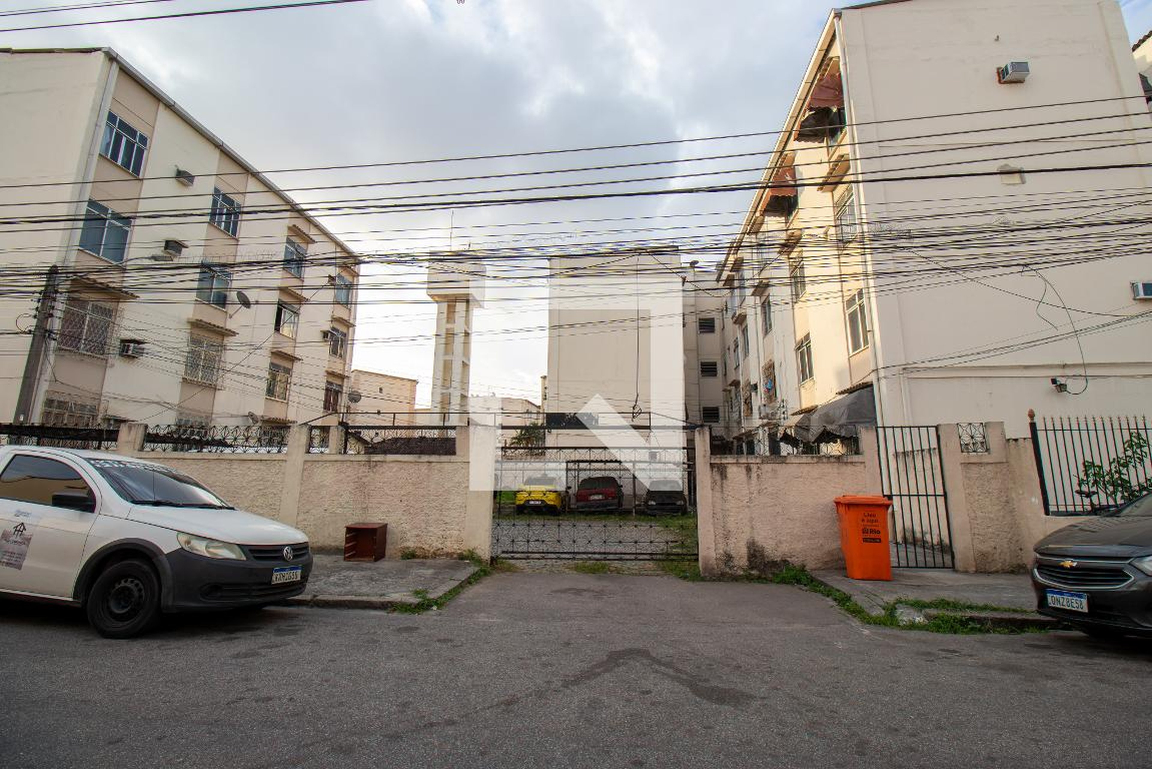 Fachada Condomínio Men de Sá