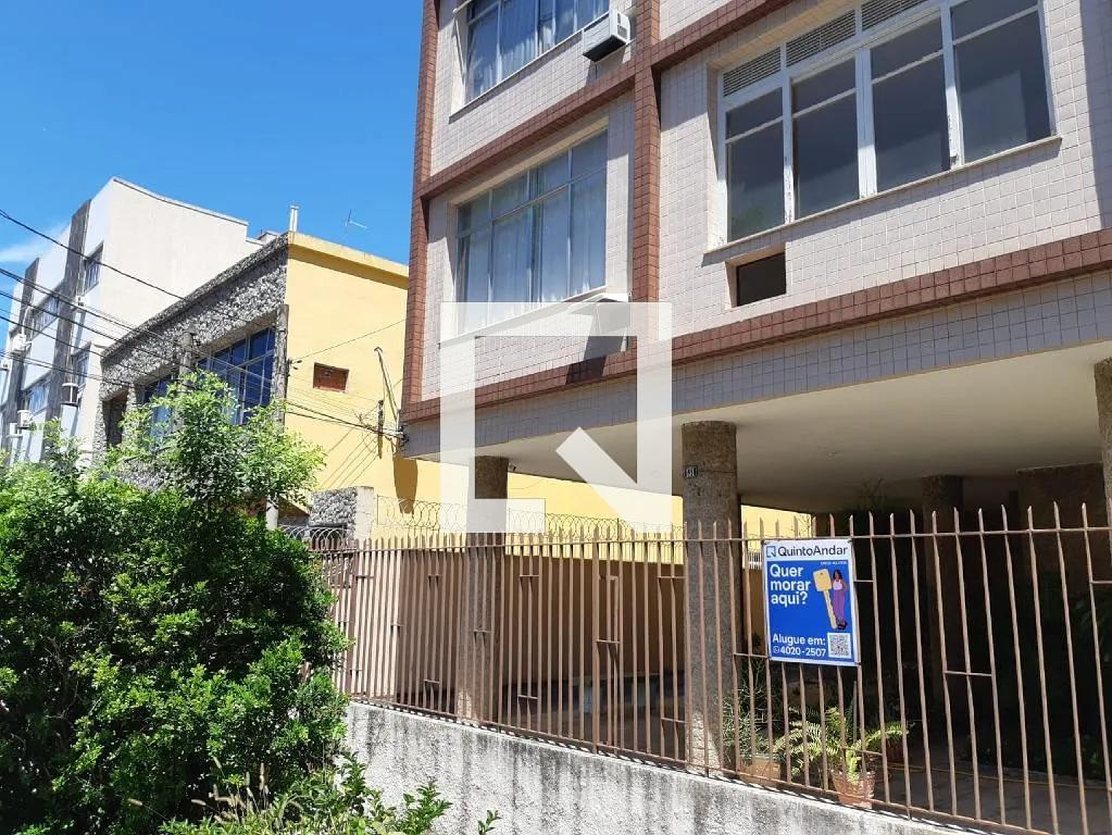 Área externa Condomínio em Avenida Francisco Alves, 131