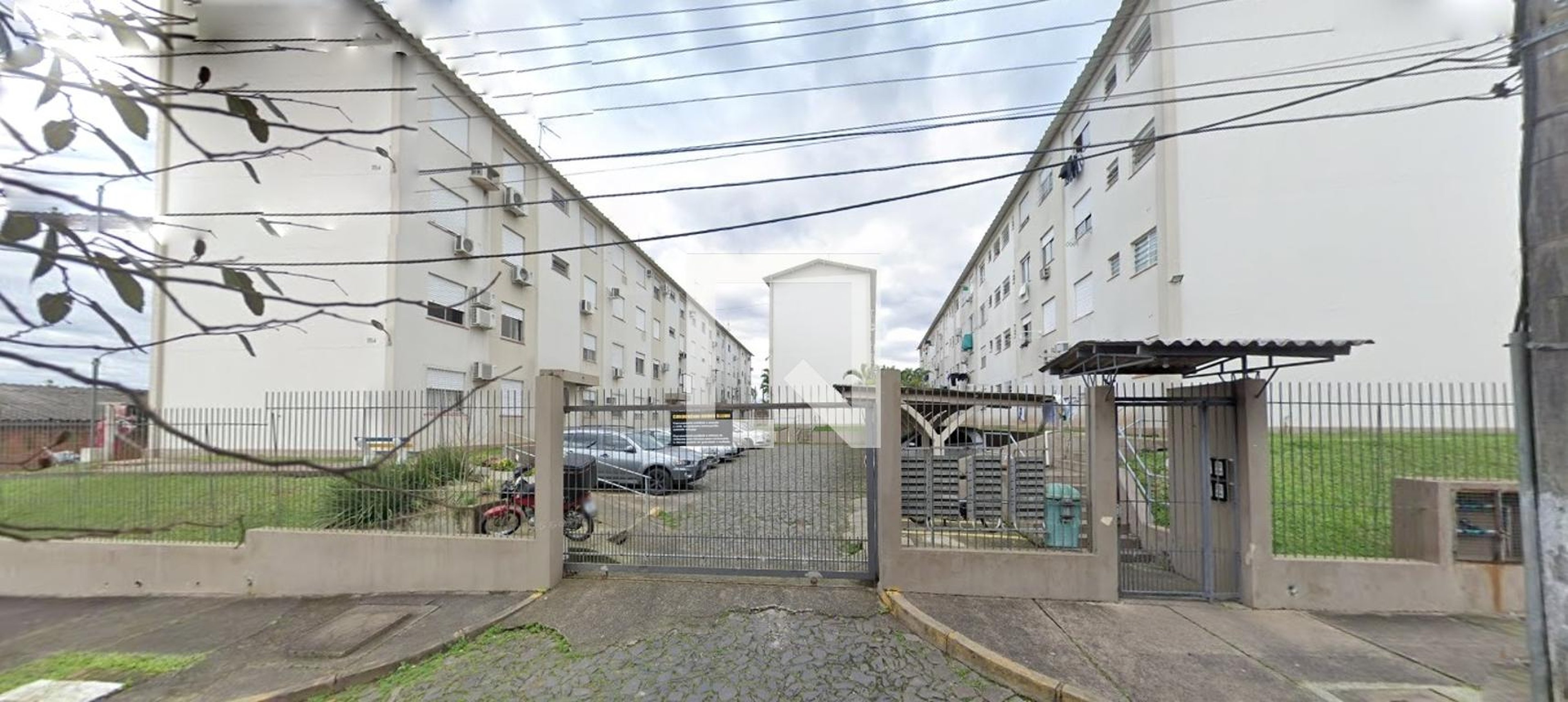 Fachada Condomínio em Rua João Nunes da Silva, 320