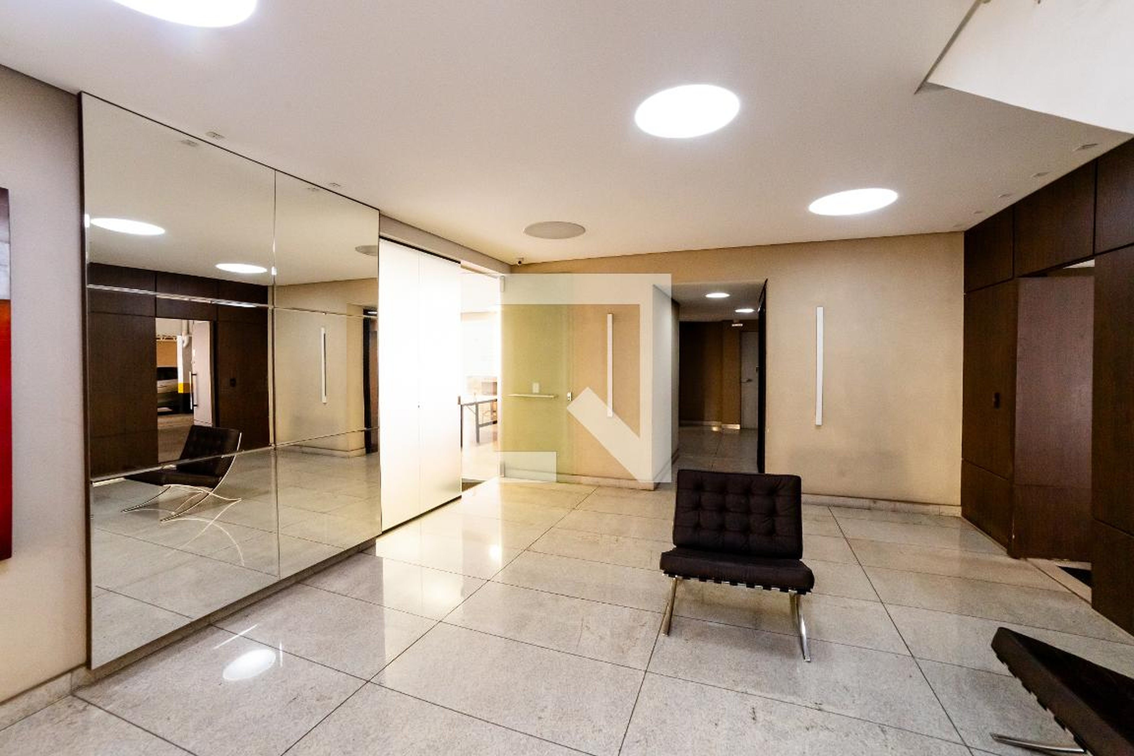 Hall social - Edifício Residencial Montserrat