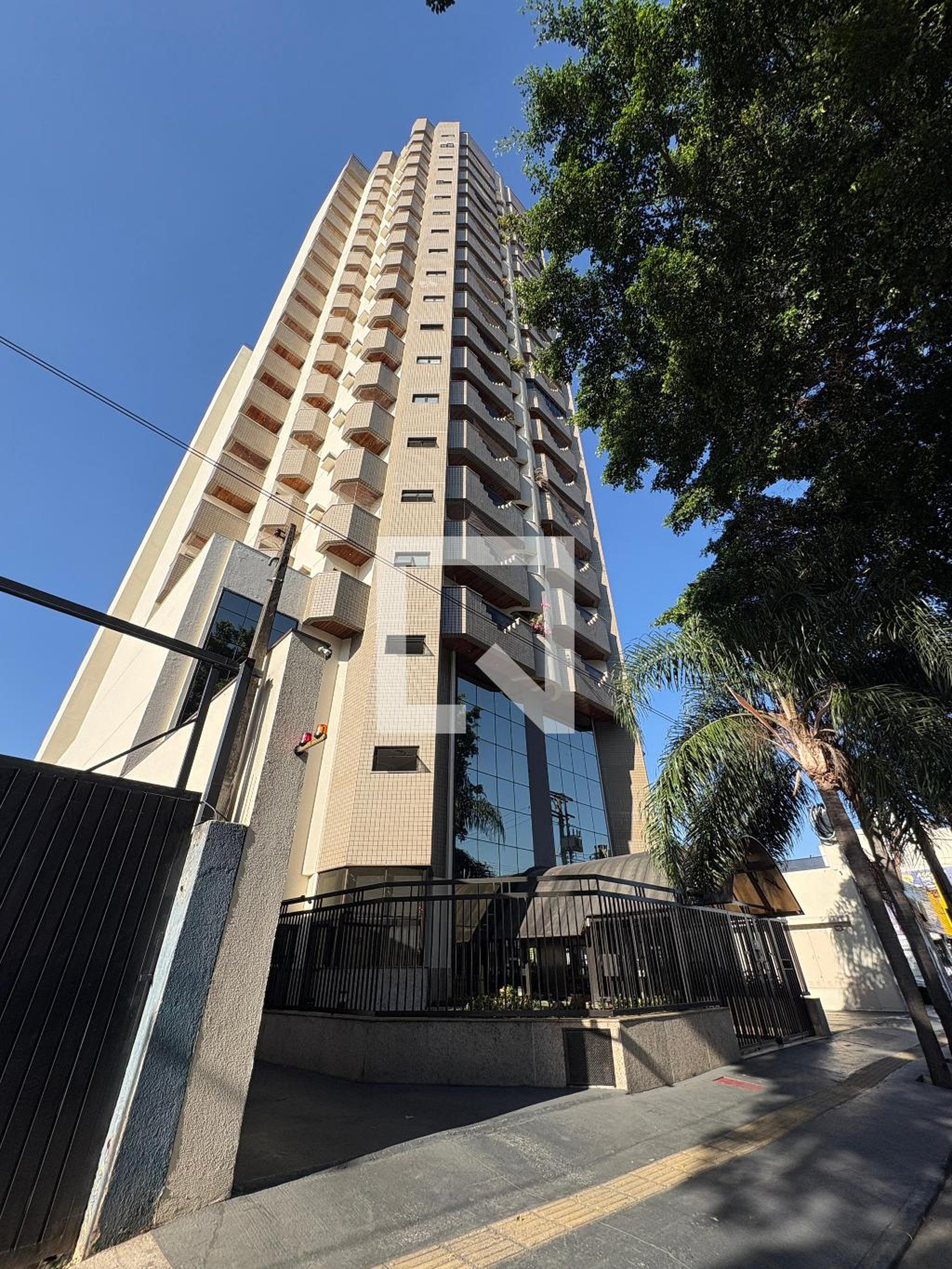 Fachada Edifício Luiz Pessutti