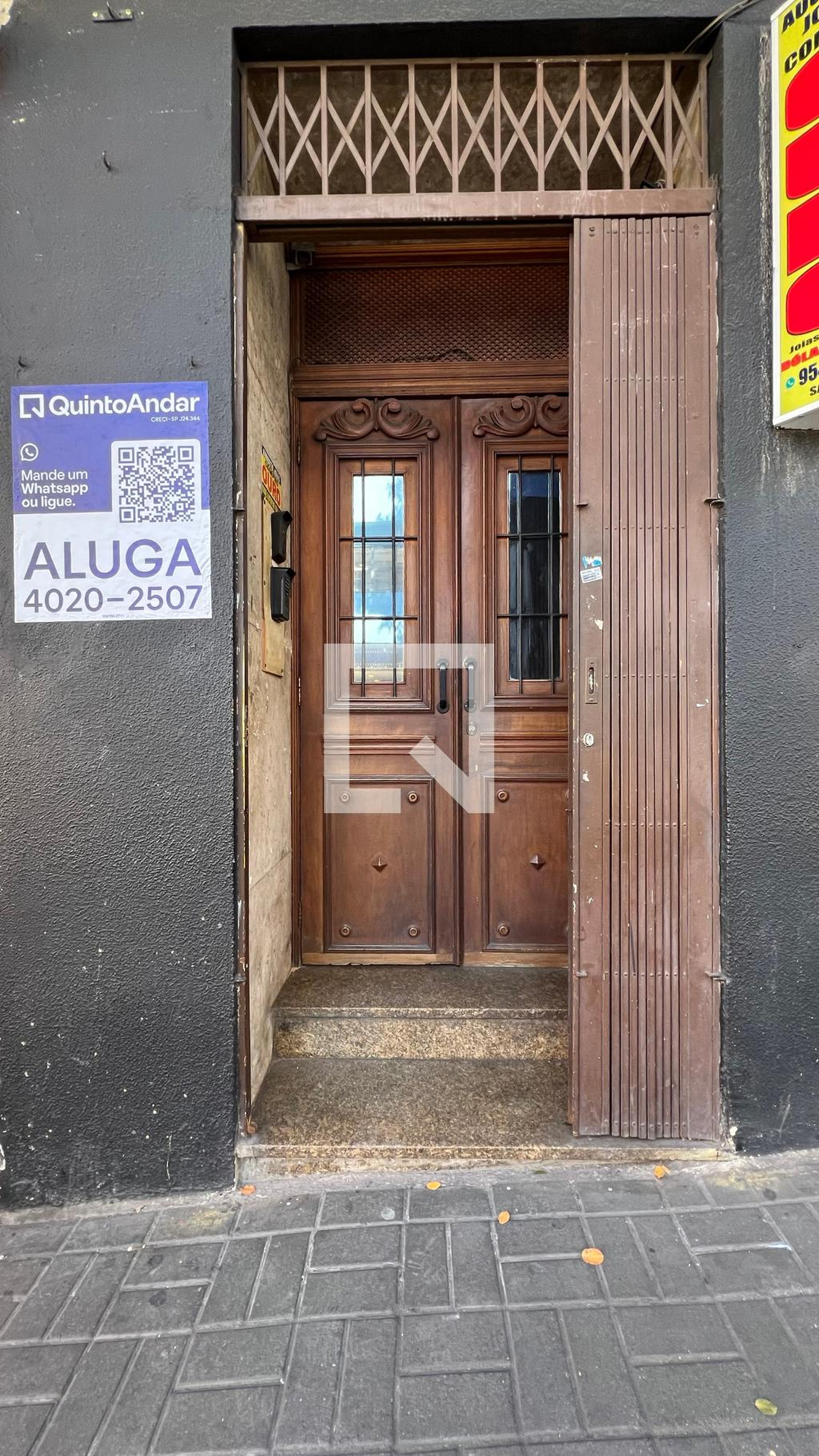 Fachada Condomínio em Rua Augusta, 2072