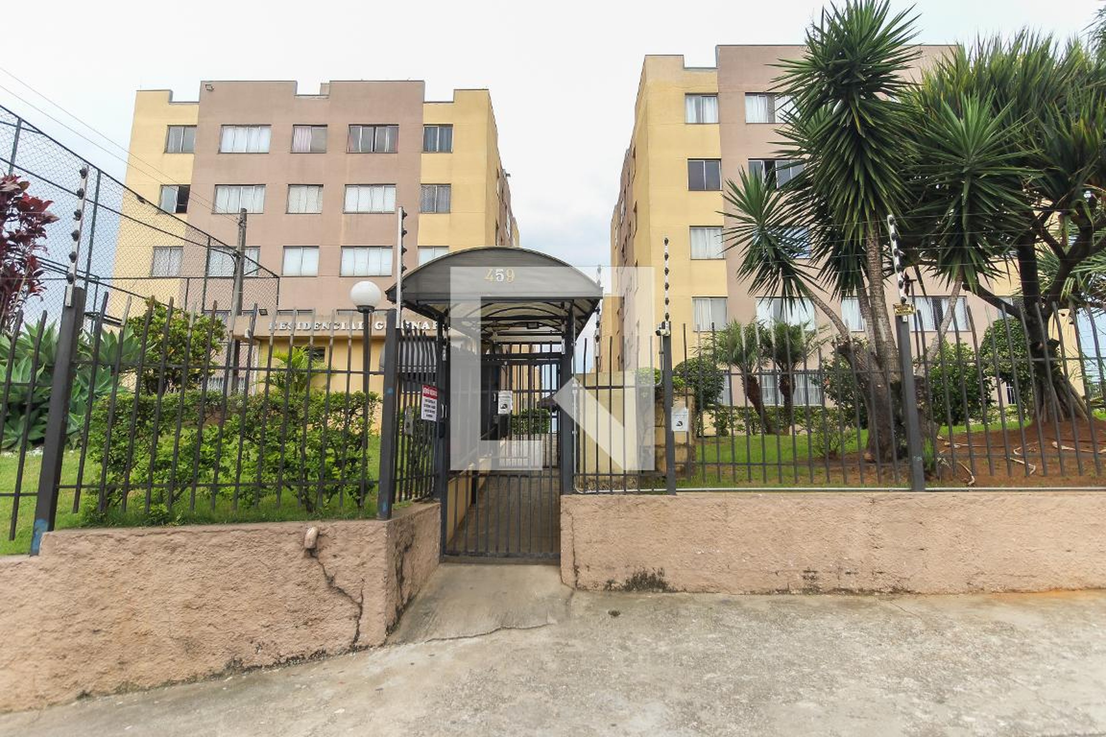Fachada do Prédio Condomínio em Rua Saturnino Pereira, 459