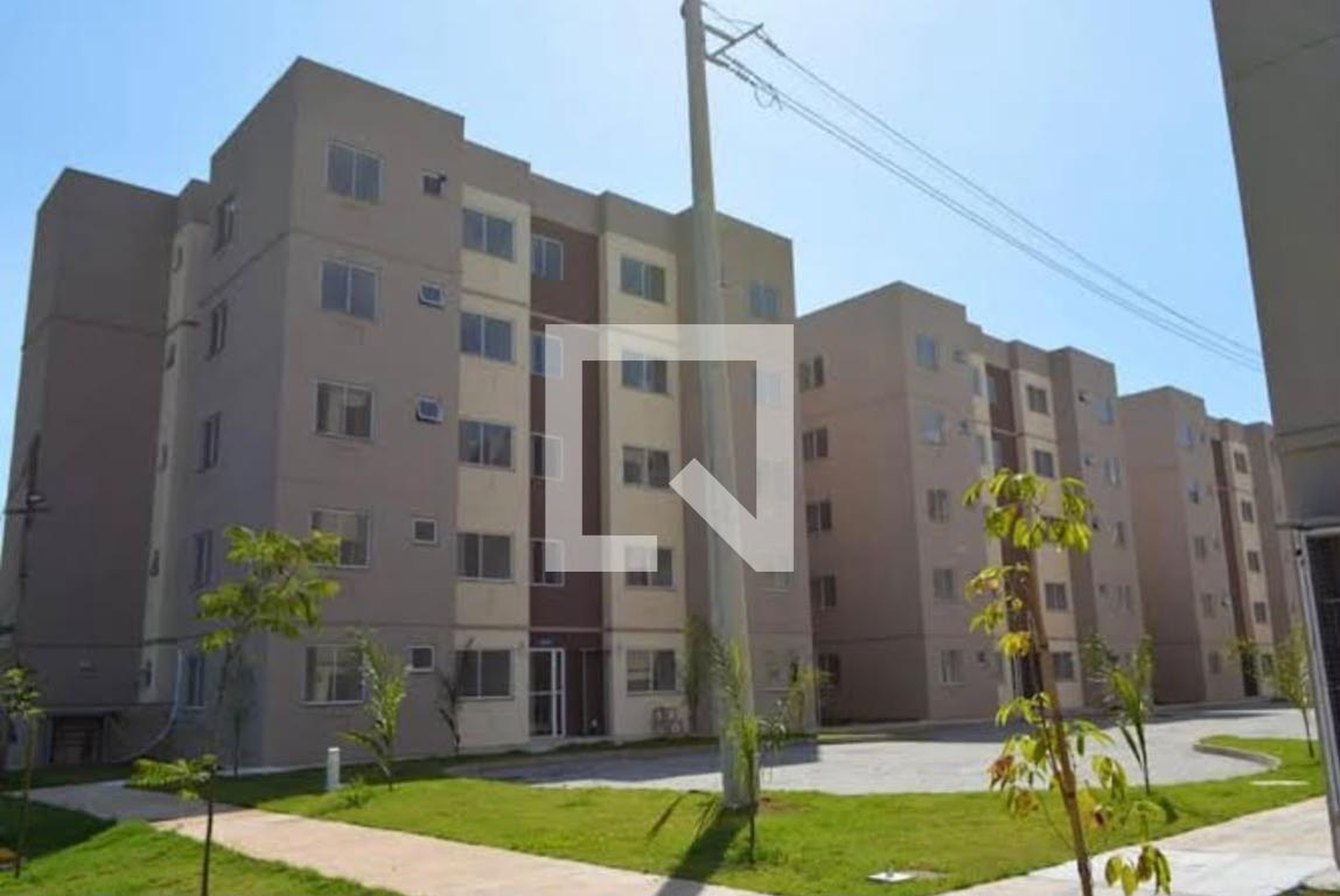 Fachada Condomínio em Estrada Santa Rita, 1060