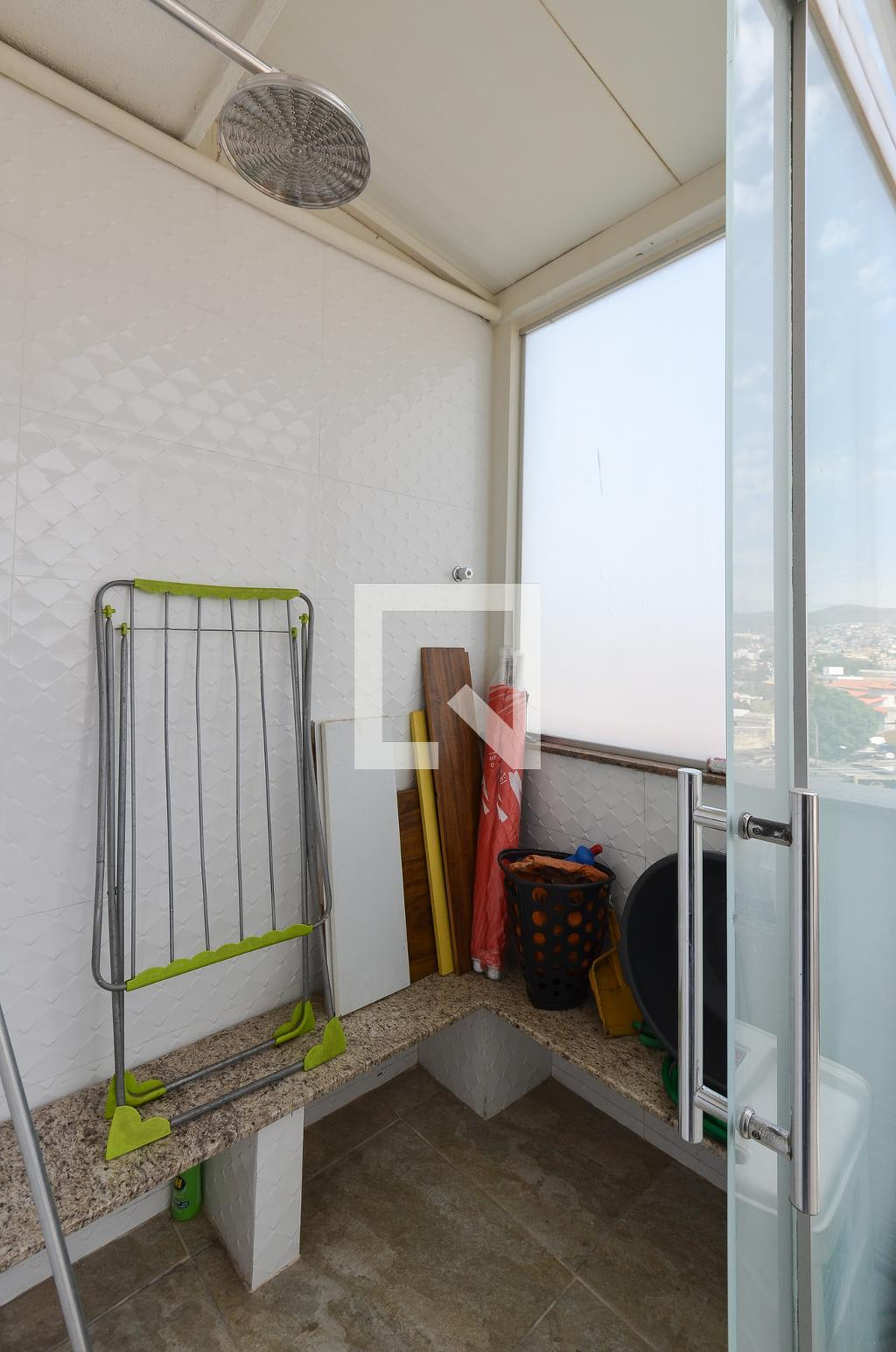 Sauna Condomínio em Rua Joviano Coelho, 288