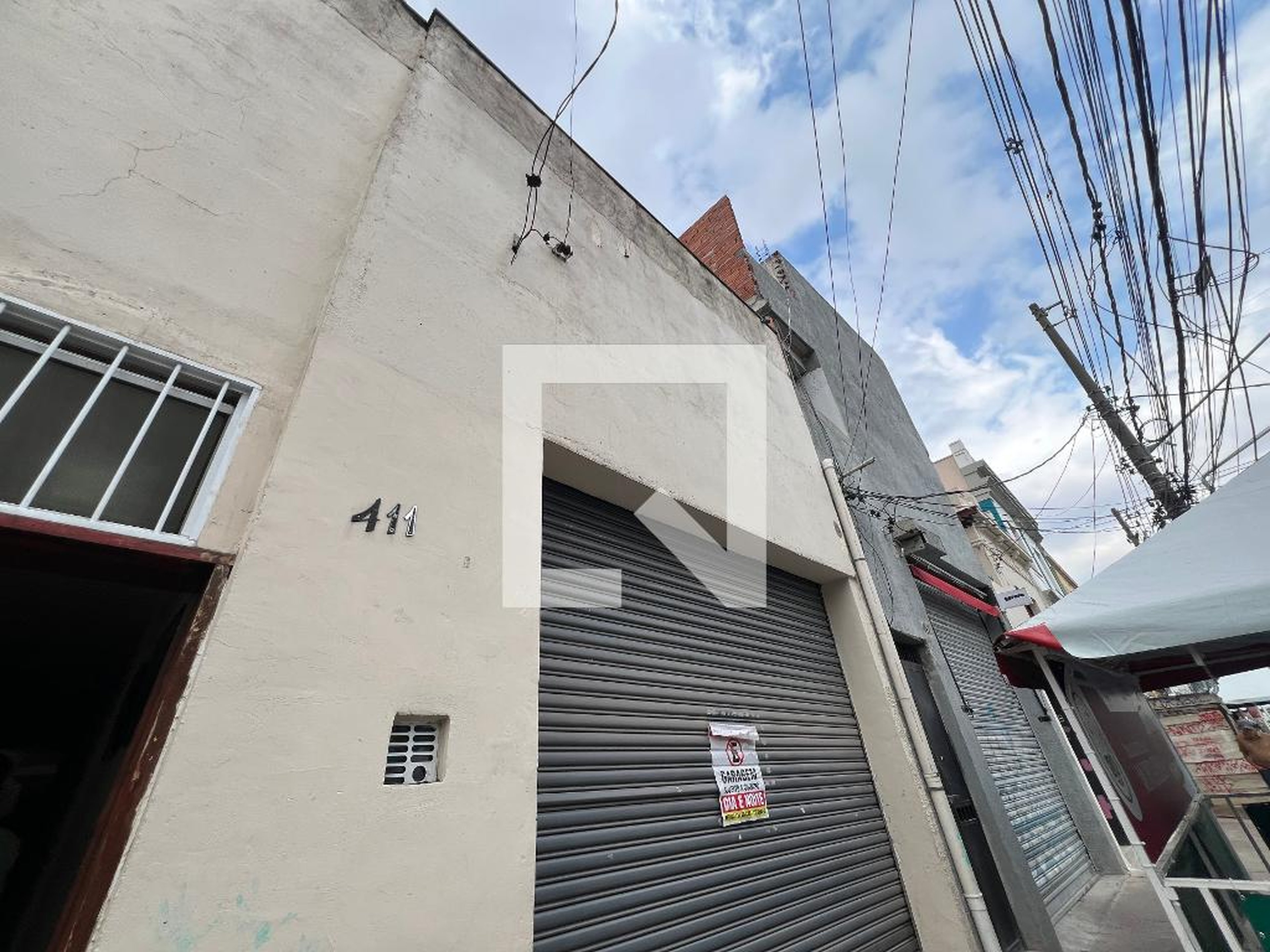 Fachada Condomínio em Rua Treze de Maio, 411