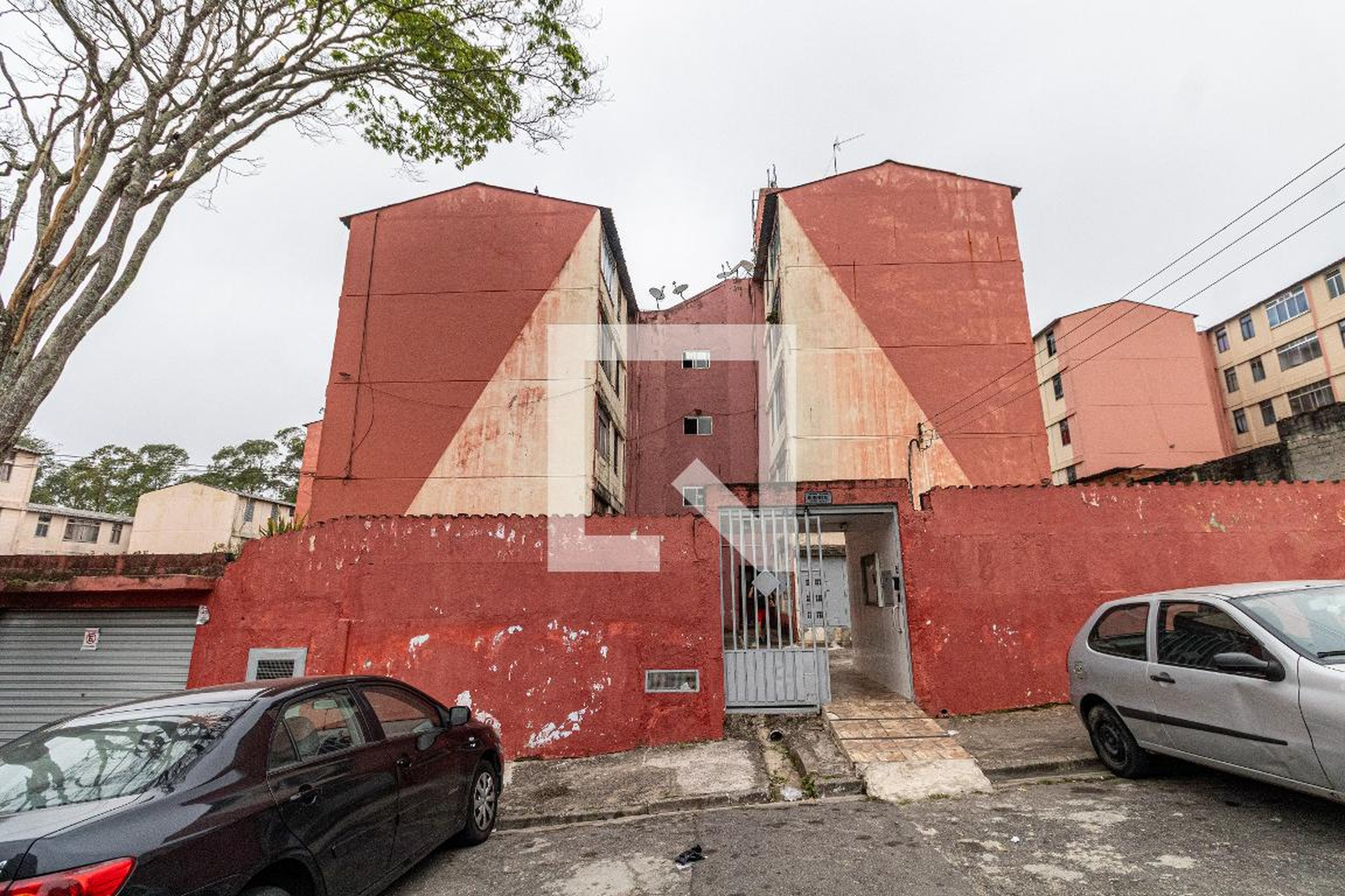 Fachada Condomínio em Rua Visconde de Mayrink, 130