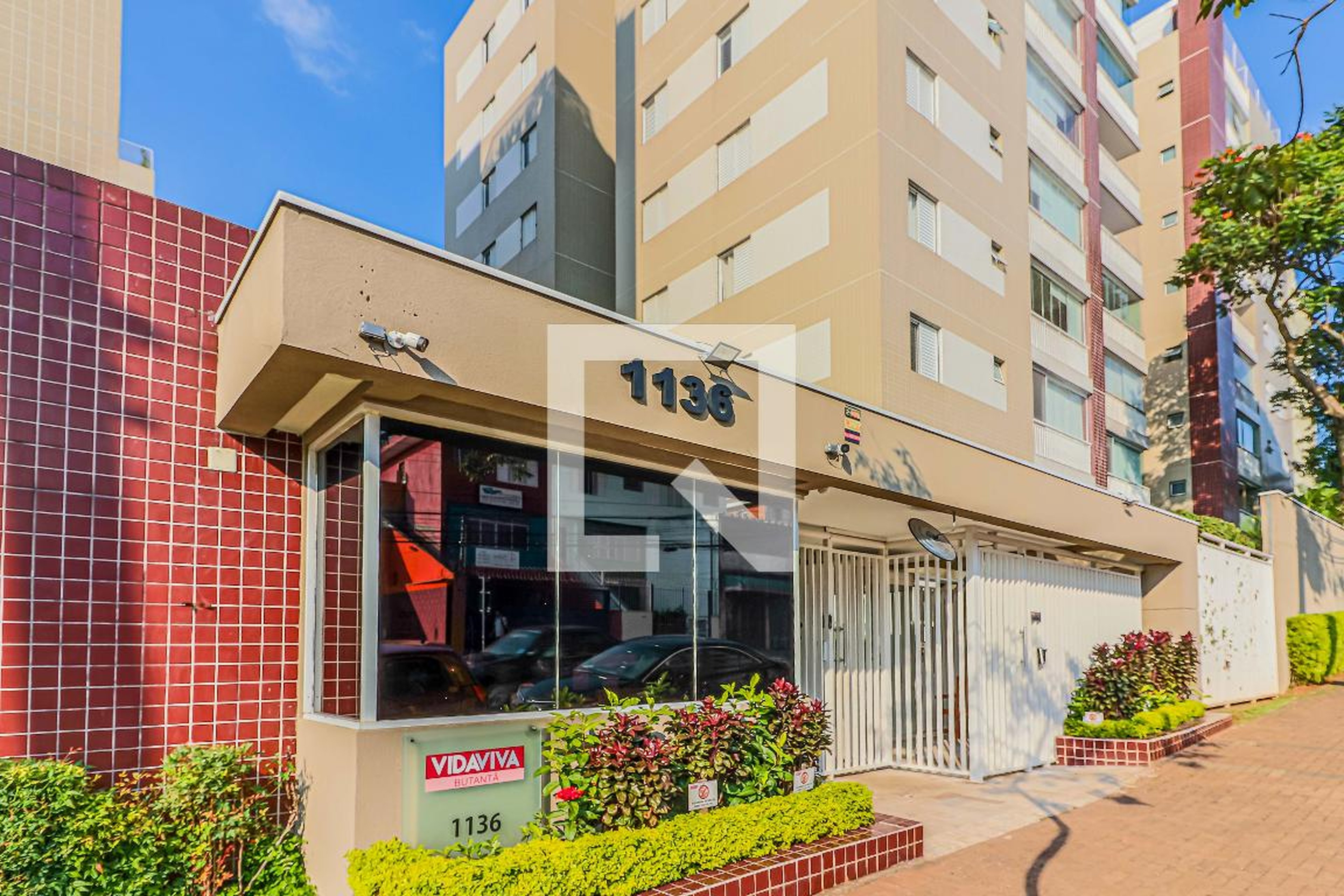 Fachada Condomínio em Avenida Otacílio Tomanik, 1136