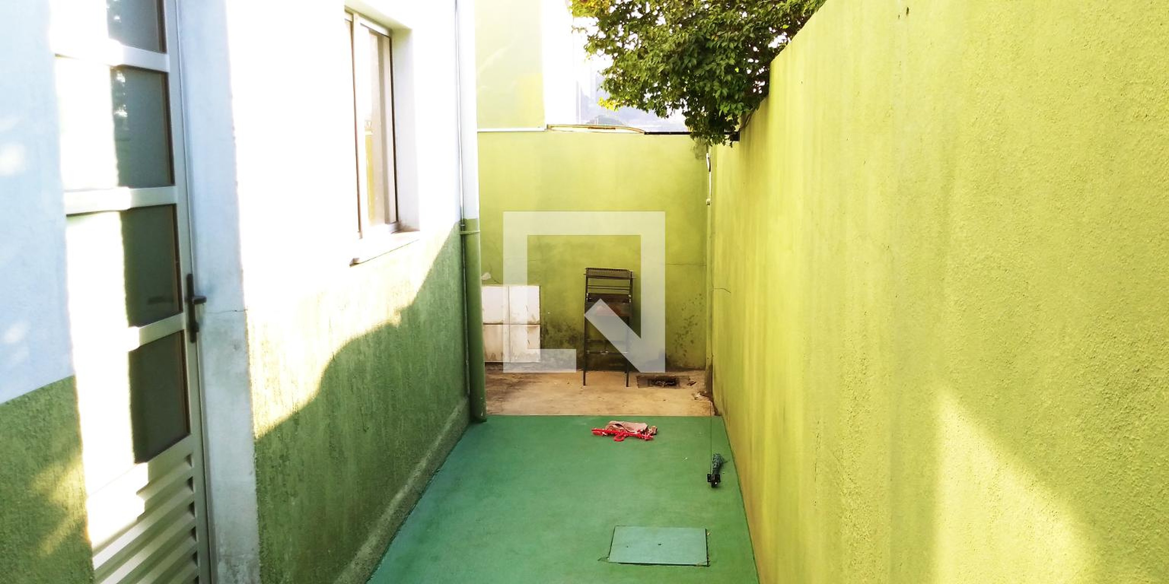 Entrada Condomínio em Rua Margarida Praxedes Tôrres, 1354