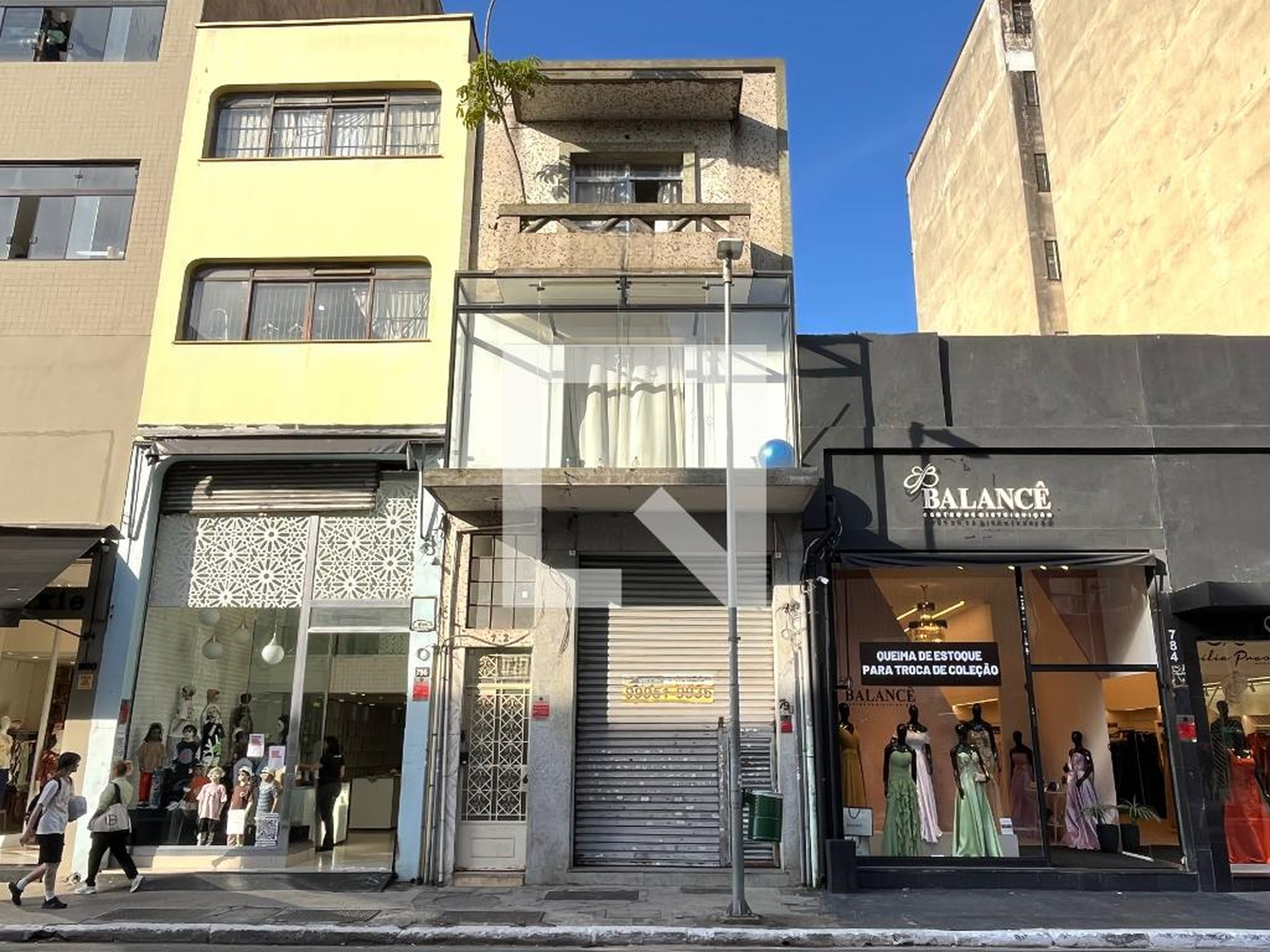Fachada Condomínio em Rua José Paulino, 792
