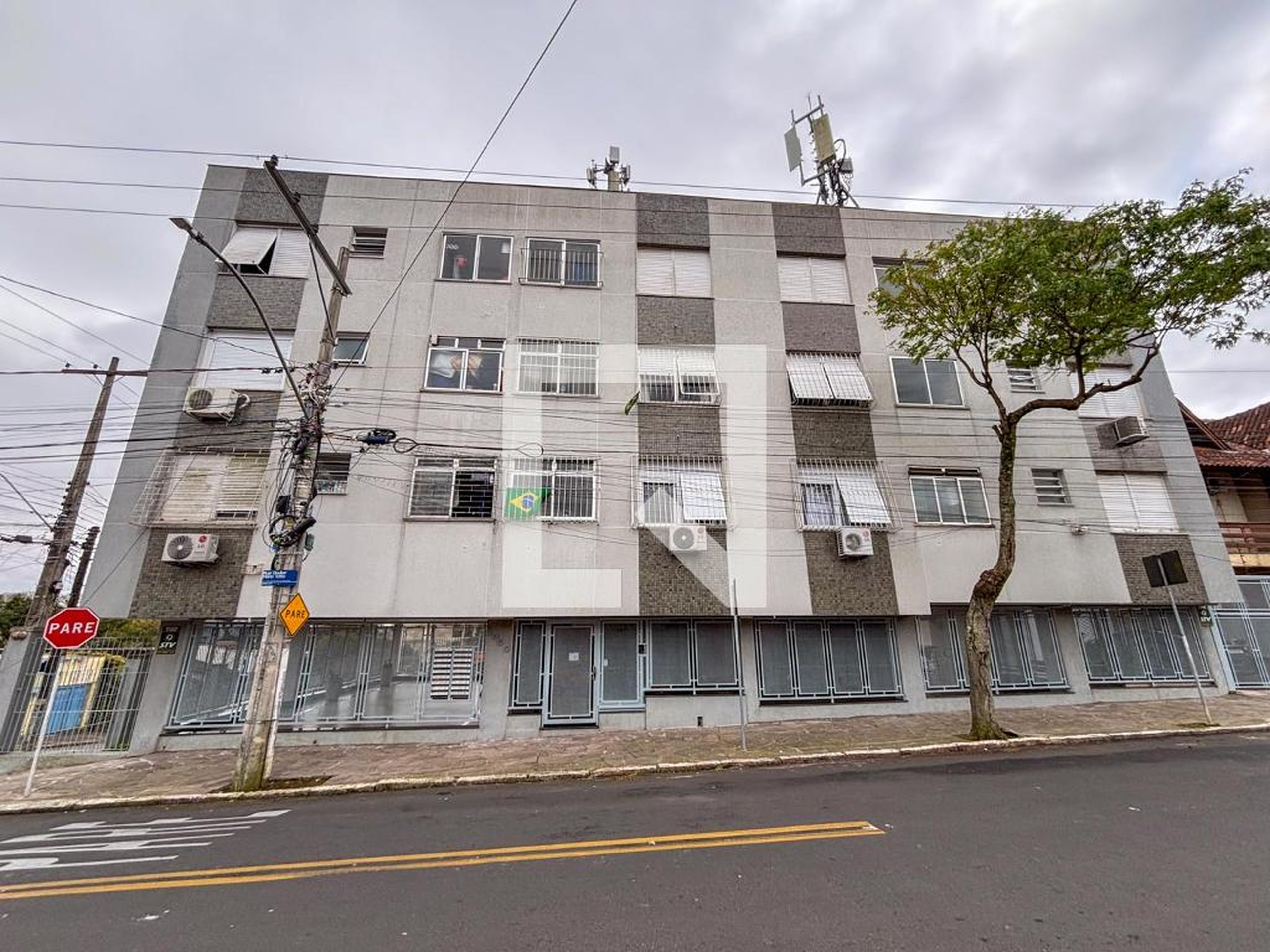 Fachada Condomínio em Rua Doutor Mário Totta, 2859