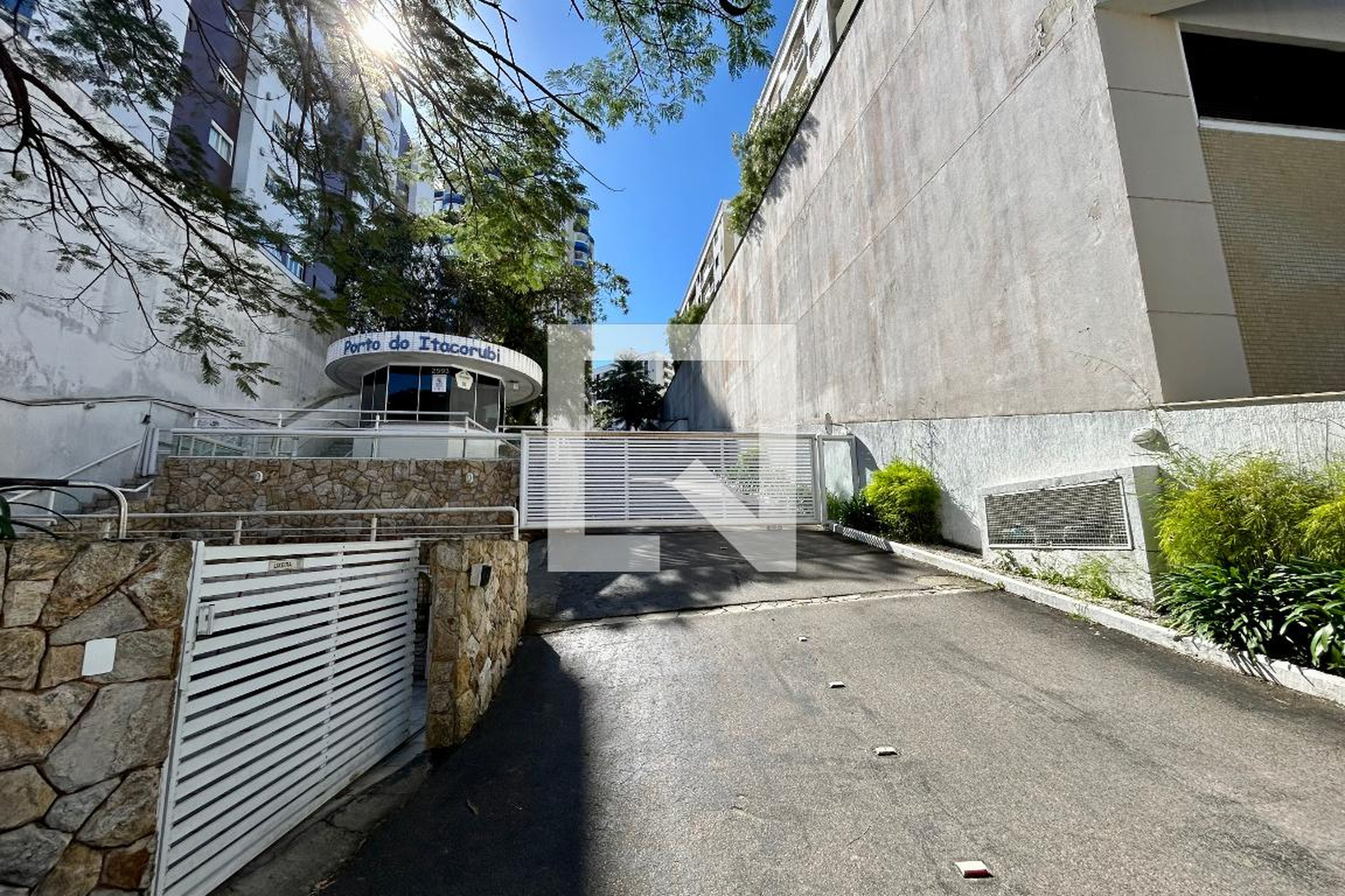Fachada Condomínio Porto do Itacorubi
