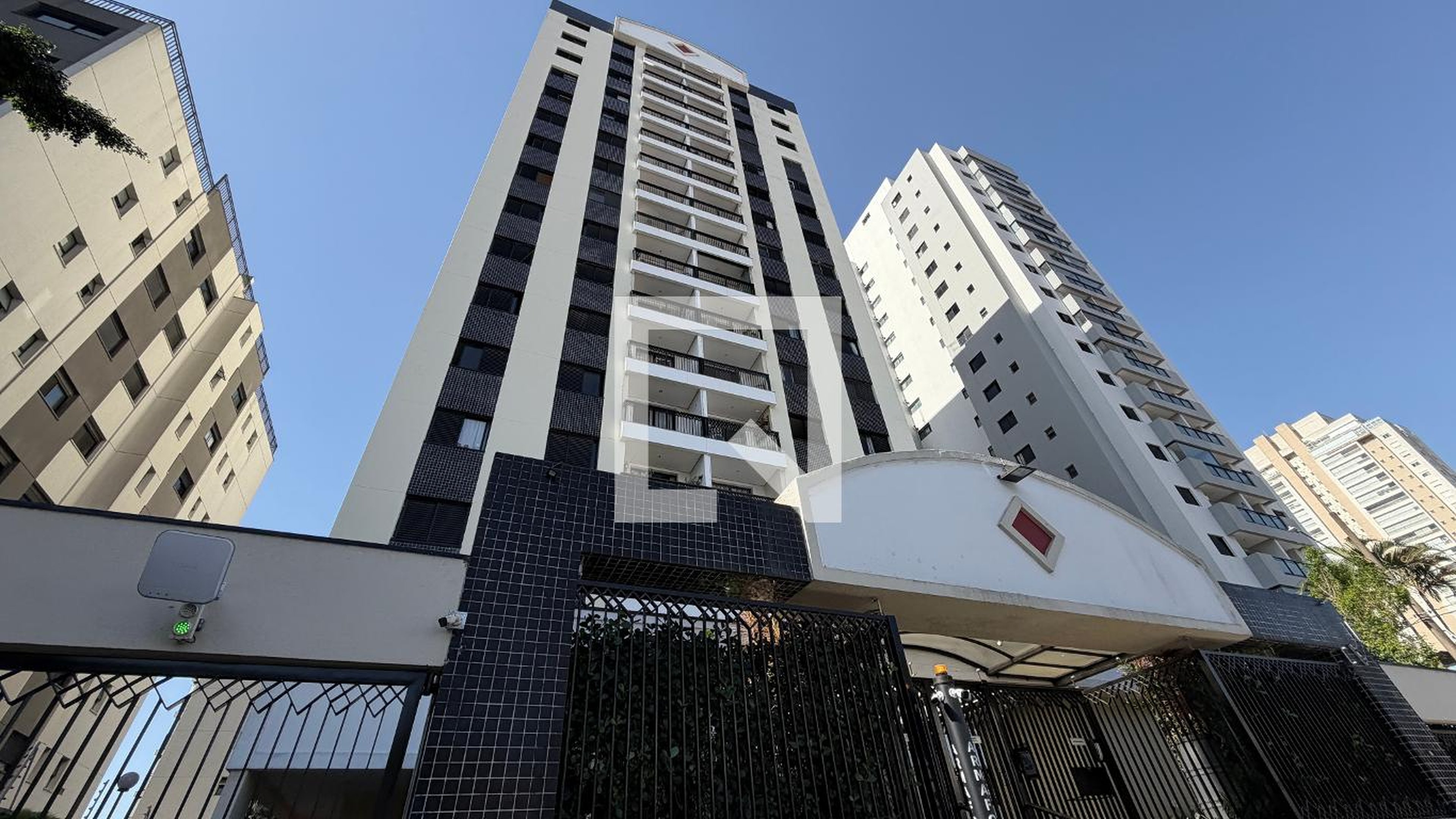 Fachada Condomínio Montiverdi