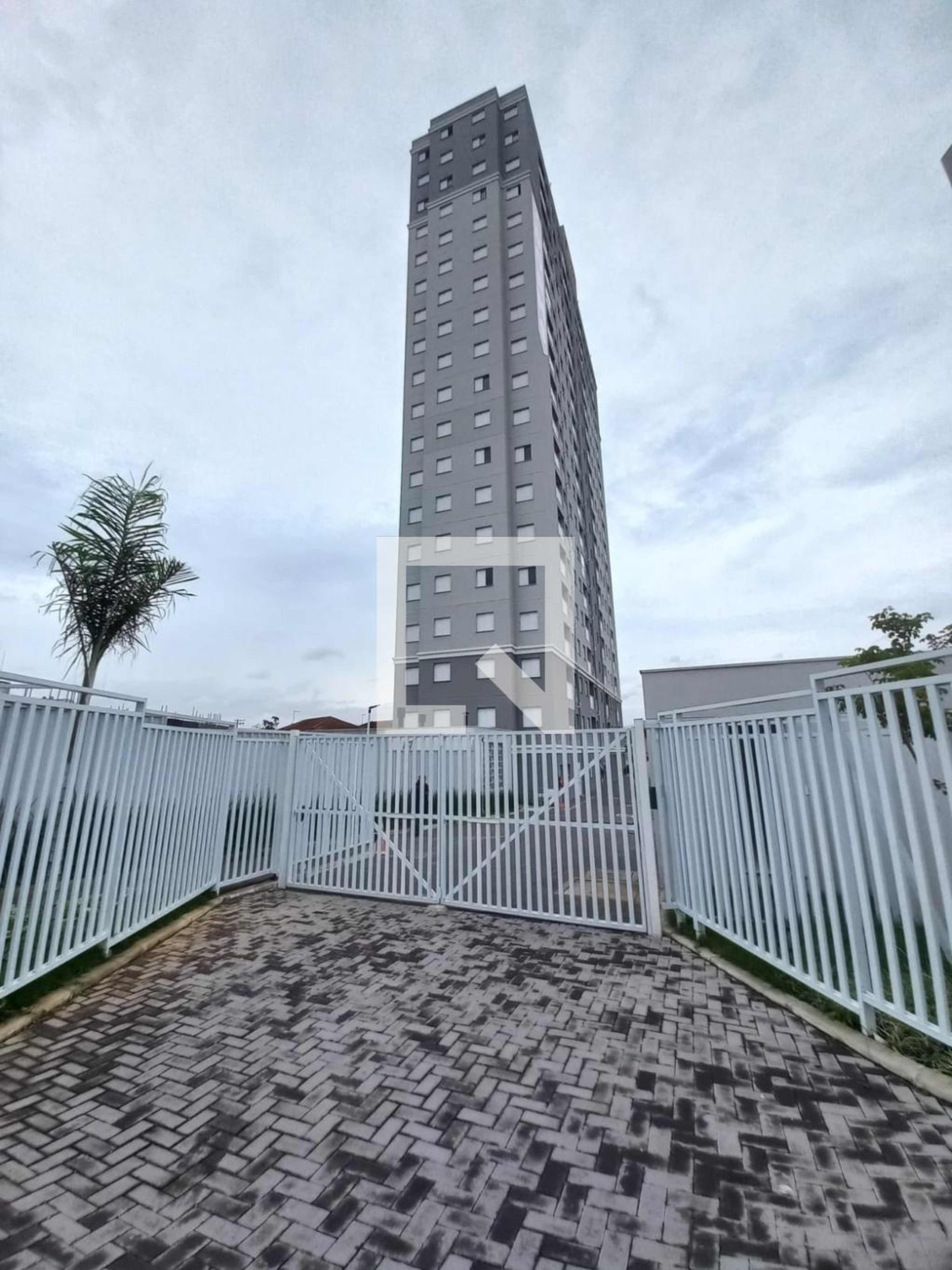 Fachada do Prédio Condomínio Easy São Vicente Mbigucci