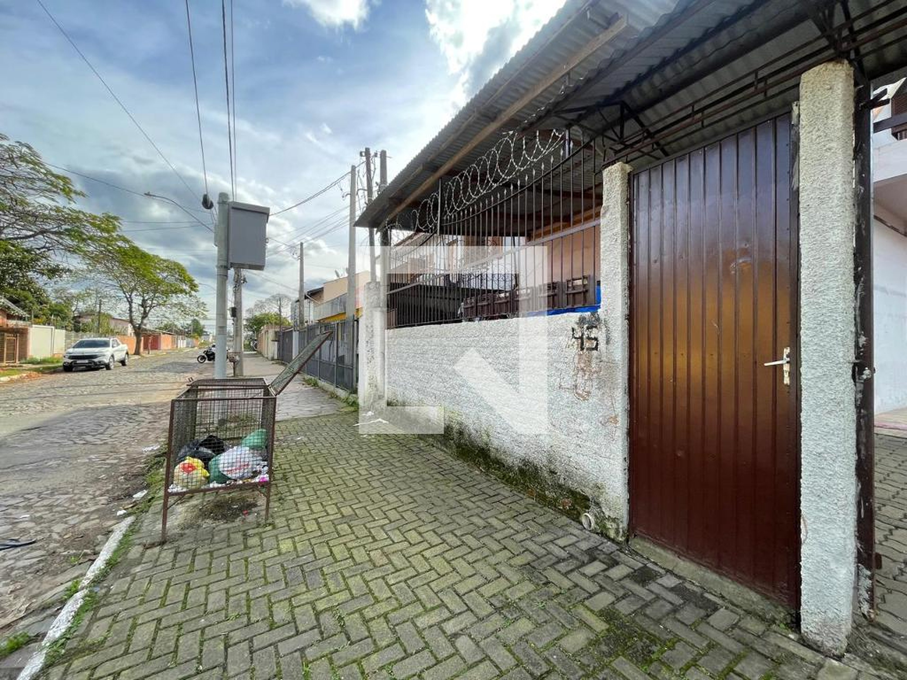 Fachada Condomínio em Rua Adão Hoefel, 45