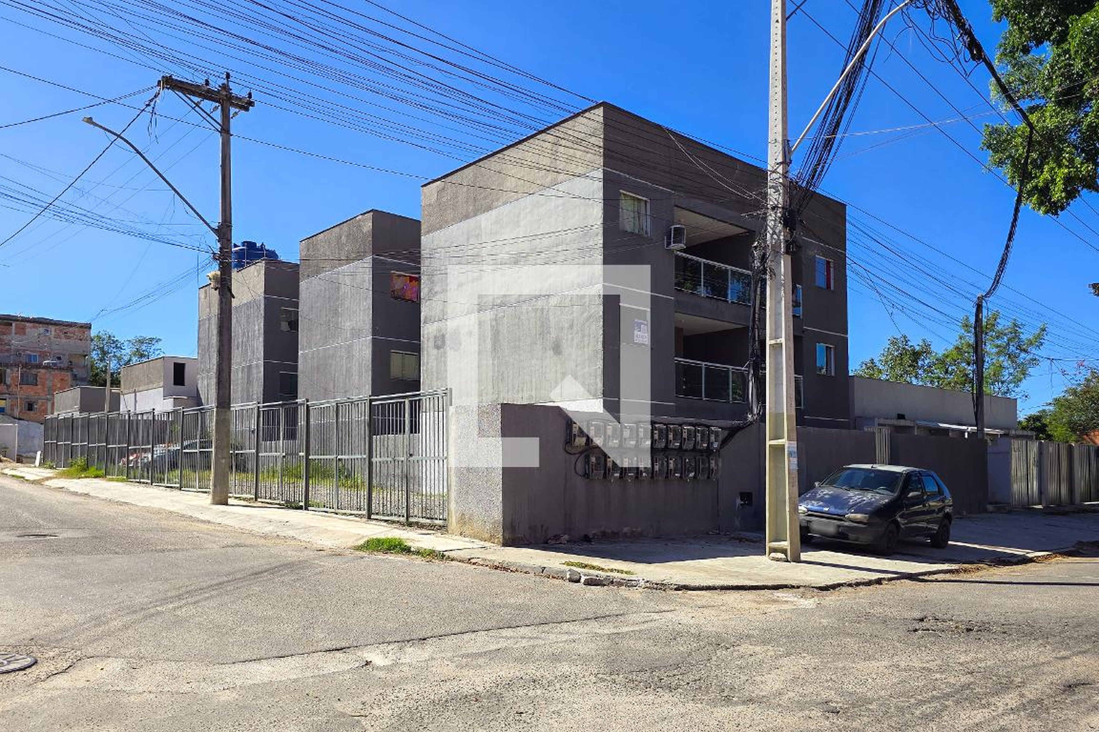 Fachada do Prédio Condomínio em Rua Aristides Lima, 615