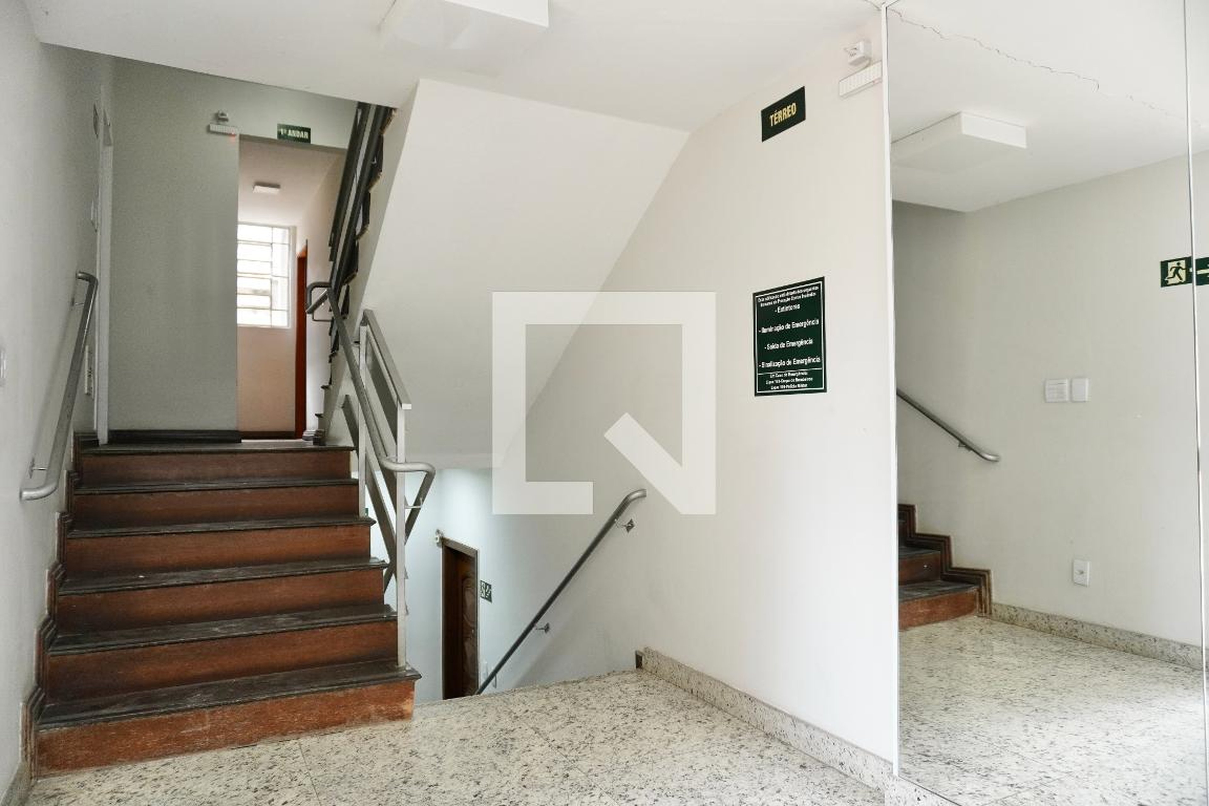 Hall de entrada - Edifício Gastão Maia
