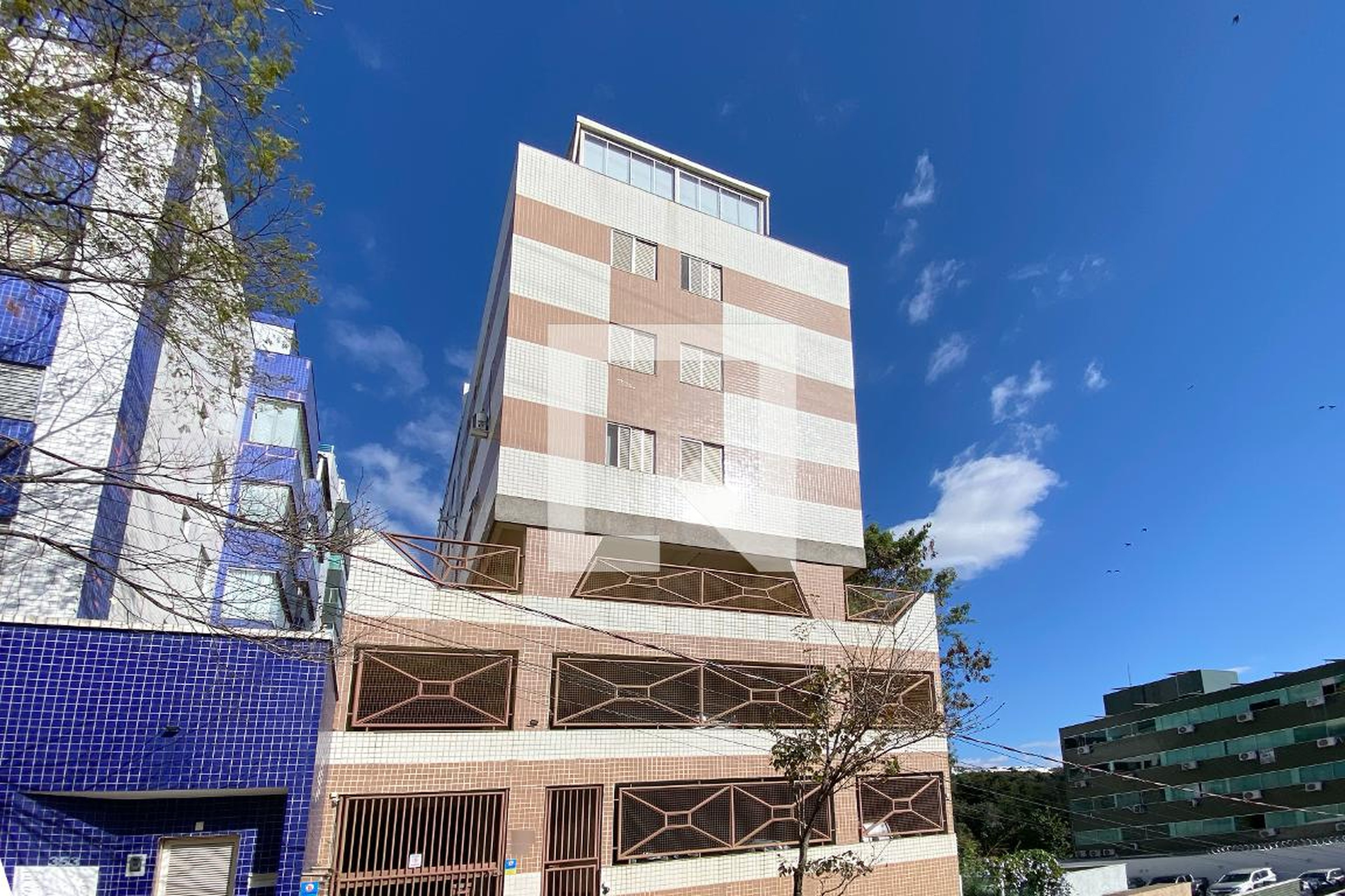 Fachada Condomínio Dora Gomes Castanheira