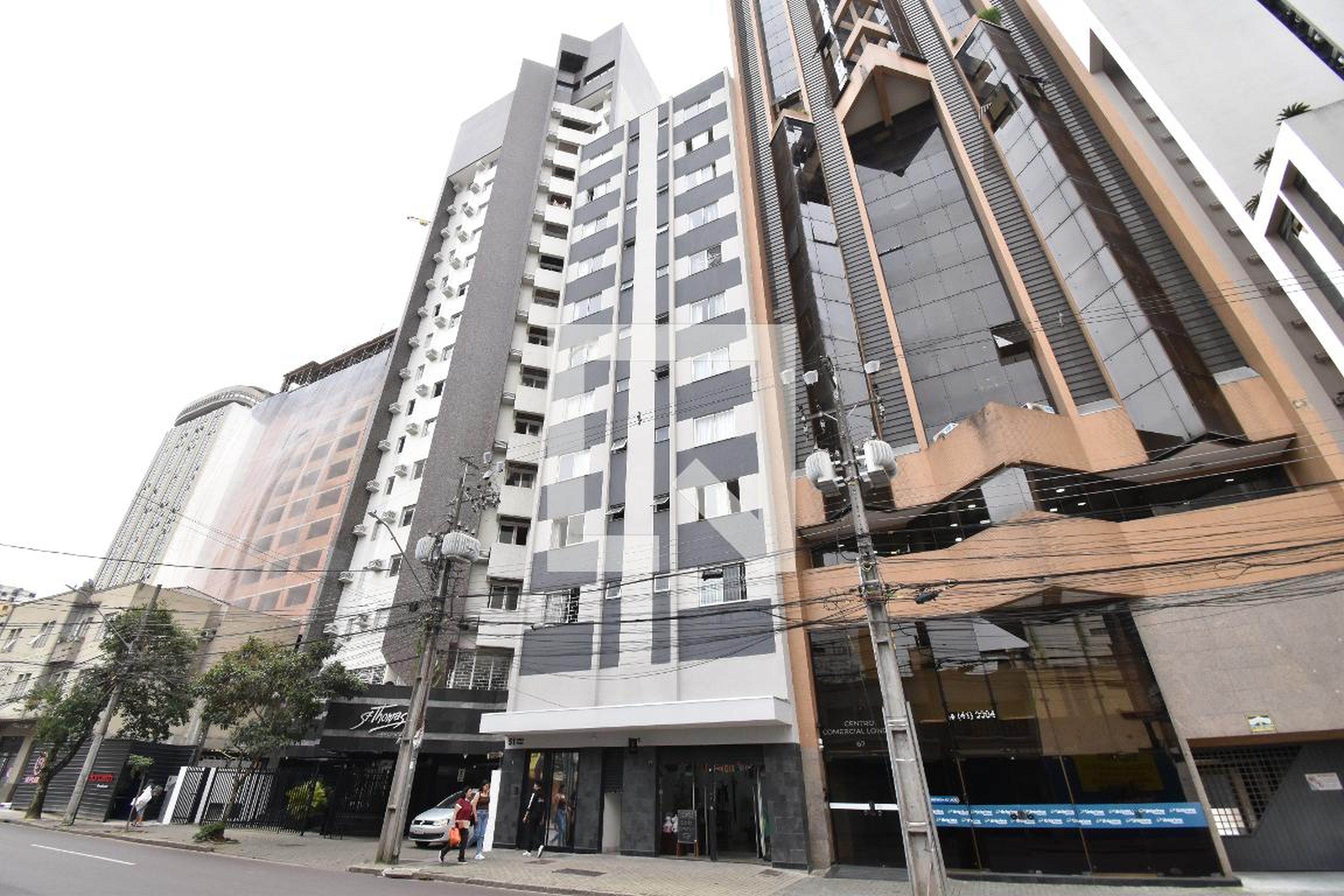 Fachada Condomínio em Rua Benjamin Constant, 51