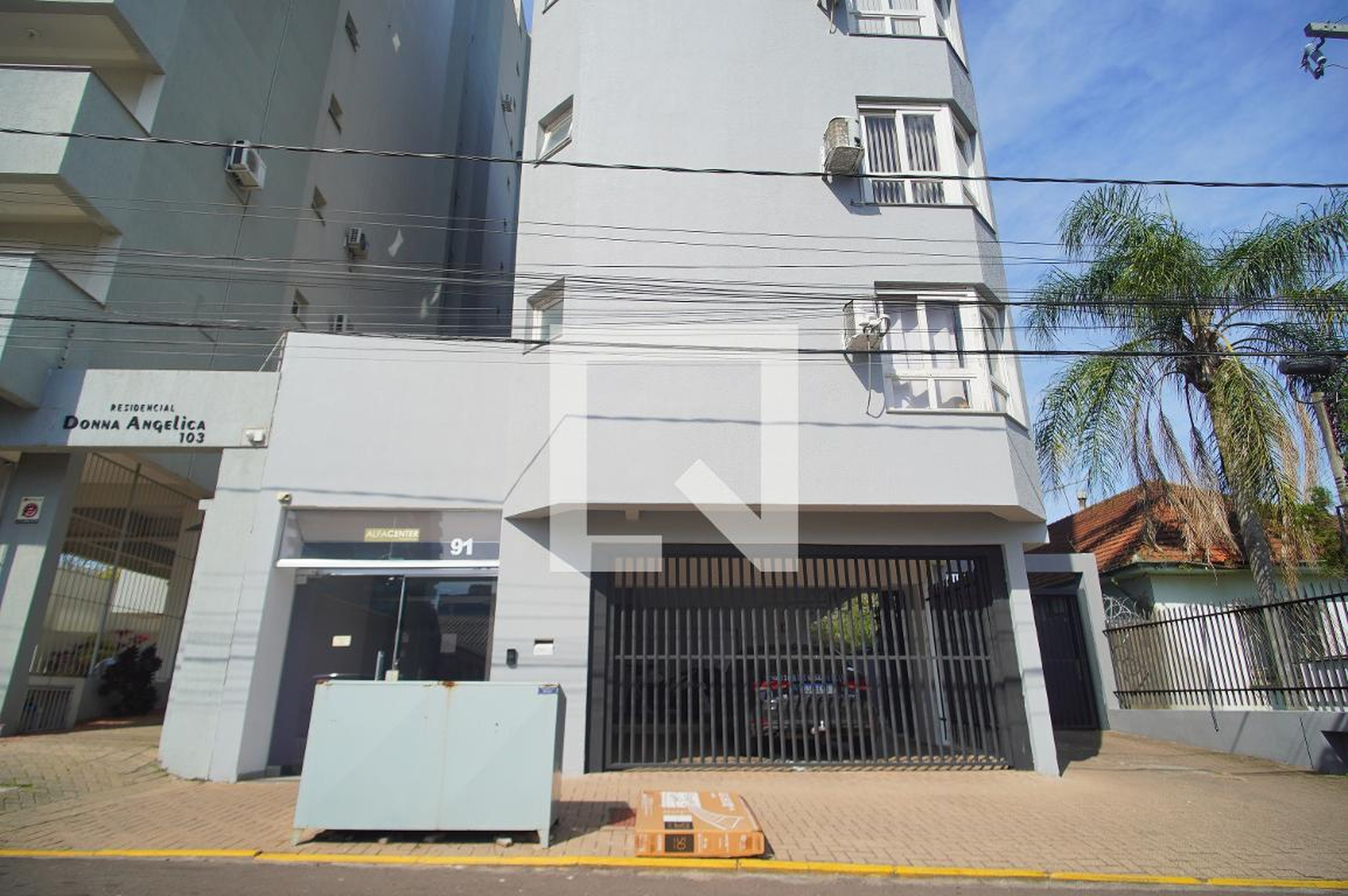 Fachada Condomínio Alfa Center Residencial