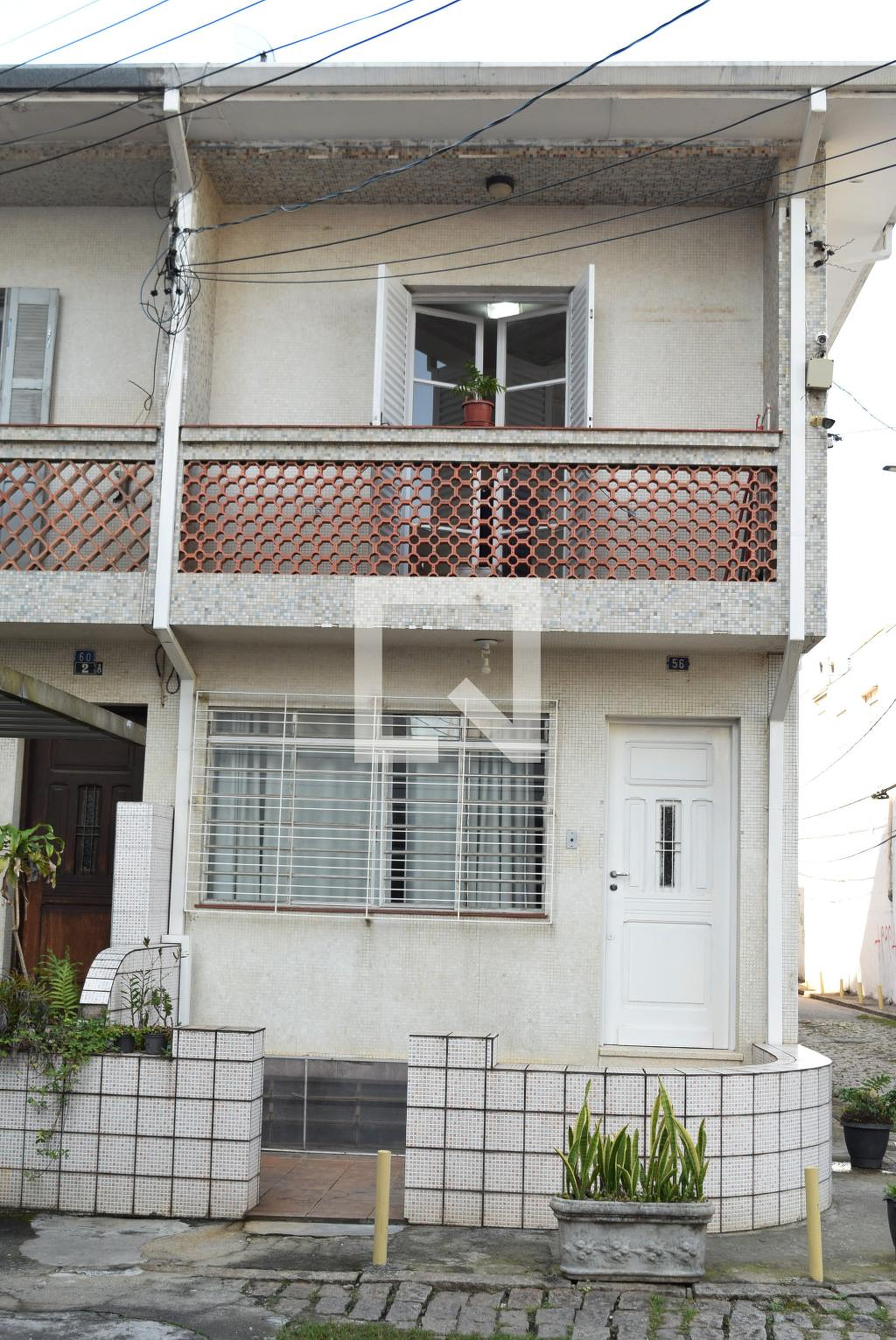 Fachada Condomínio em Rua Lázaro Augusto Alves, 5